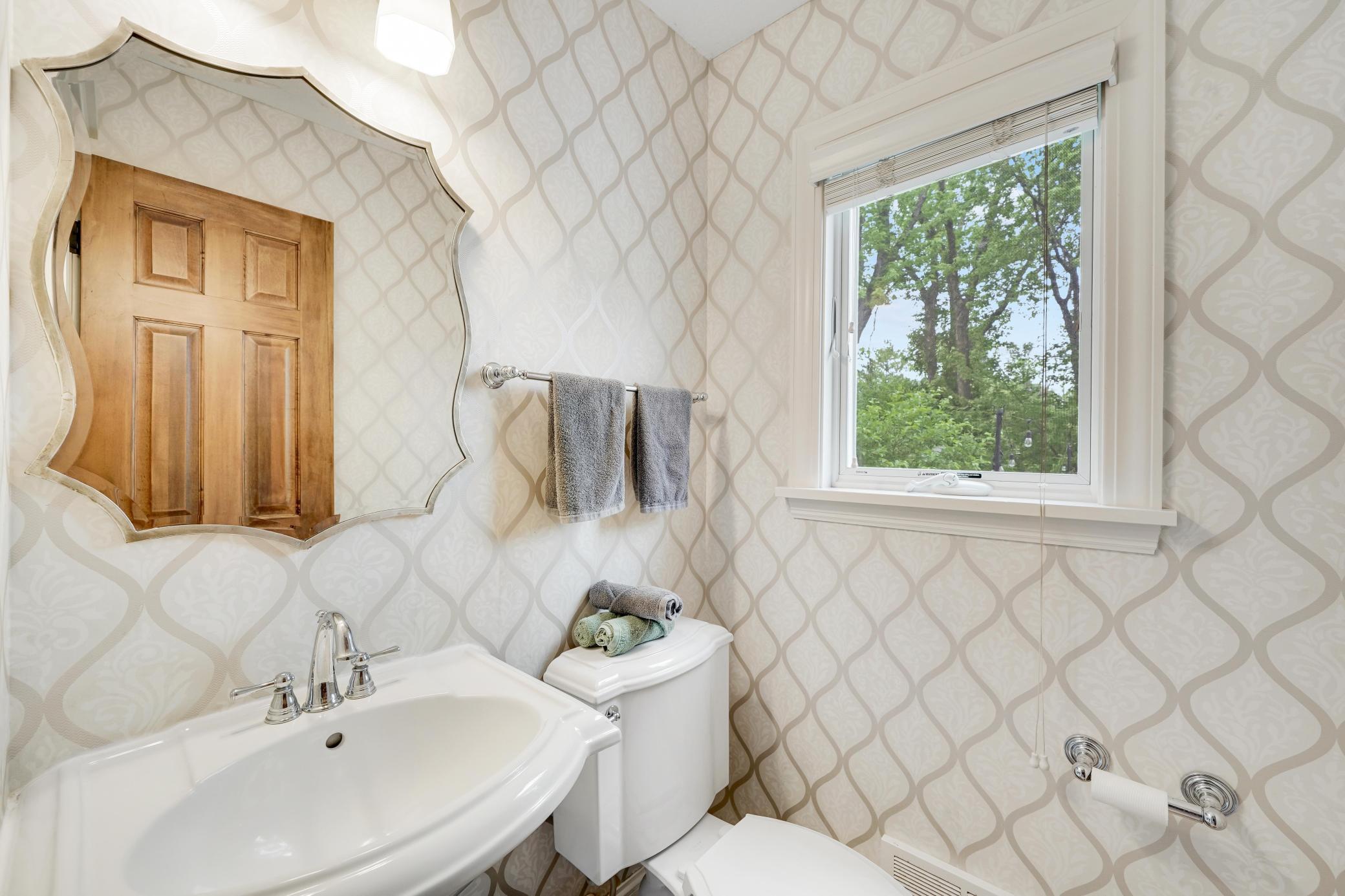 View of Residential at 6912 Paiute Drive, Edina MN 55439, Edina (13 of 49) - Mike Wilen | Minnesota Team Real Estate