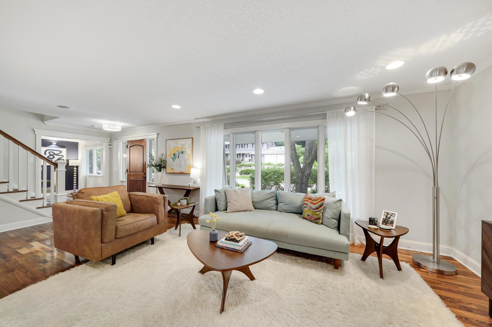 View of Residential at 6912 Paiute Drive, Edina MN 55439, Edina (12 of 49) - Mike Wilen | Minnesota Team Real Estate