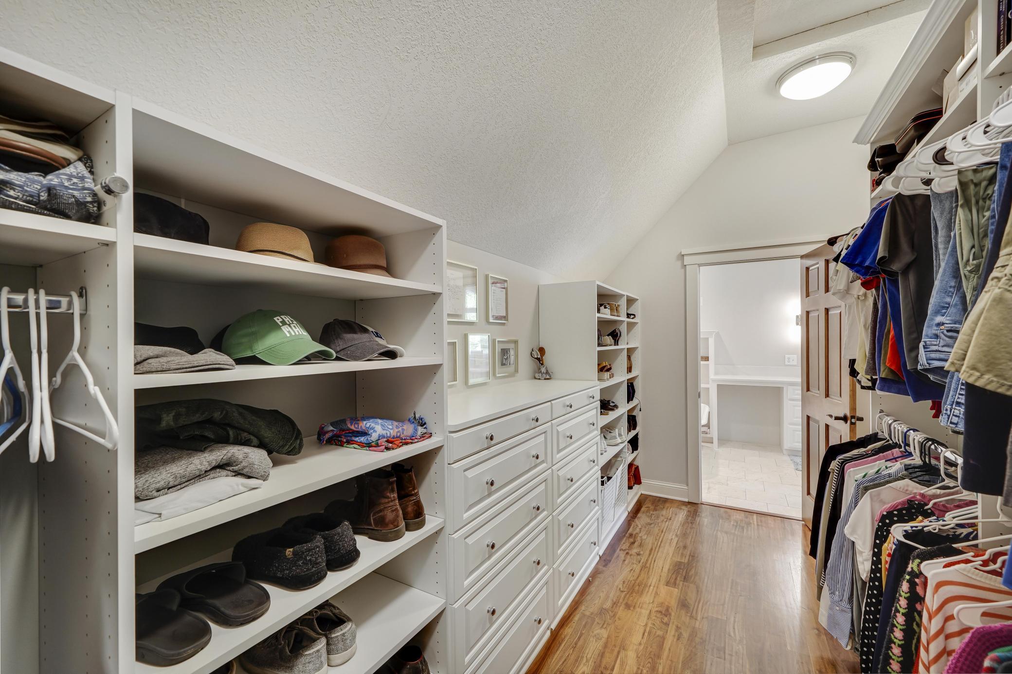 View of Residential at 6912 Paiute Drive, Edina MN 55439, Edina (20 of 49) - Mike Wilen | Minnesota Team Real Estate