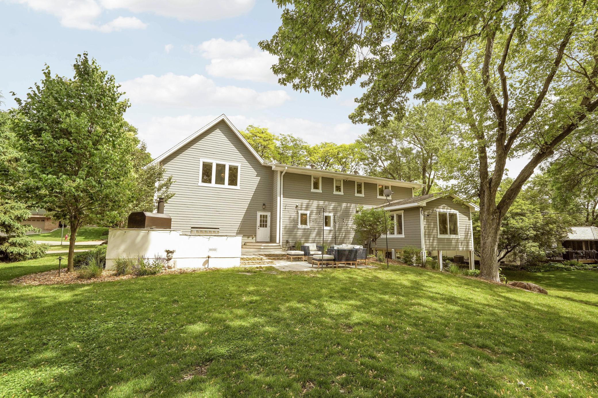 View of Residential at 6912 Paiute Drive, Edina MN 55439, Edina (45 of 49) - Mike Wilen | Minnesota Team Real Estate