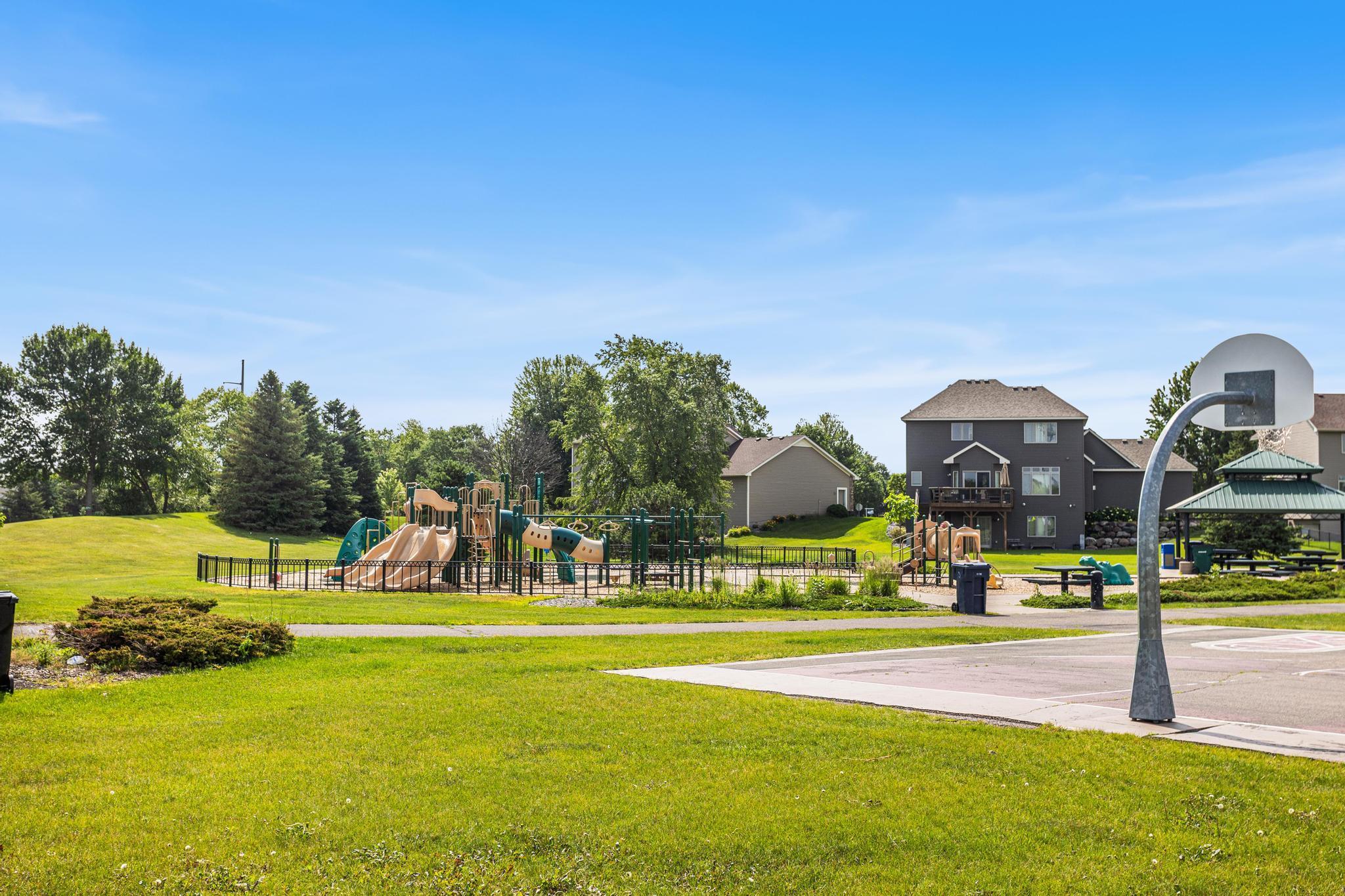 View of Residential at 5217 107th Avenue, Brooklyn Park MN 55443, Brooklyn Park (45 of 54) - Mike Wilen | Minnesota Team Real Estate