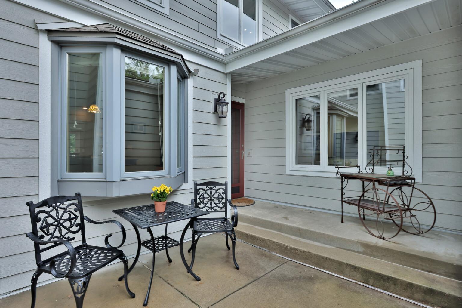 View of Residential at 8264 Kingslee Road, Bloomington MN 55438, Bloomington (3 of 39) - Mike Wilen | Minnesota Team Real Estate