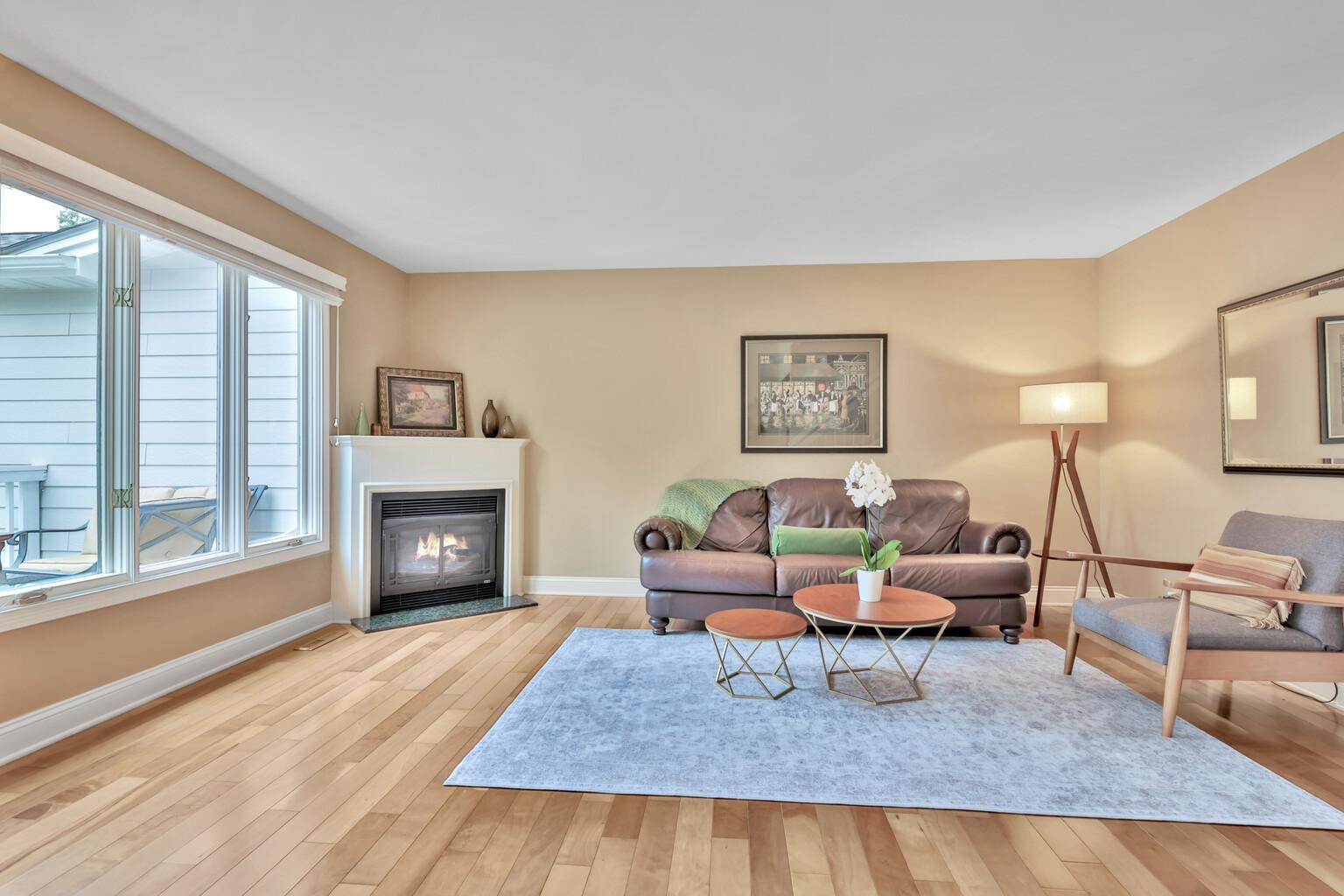 View of Residential at 8264 Kingslee Road, Bloomington MN 55438, Bloomington (15 of 39) - Mike Wilen | Minnesota Team Real Estate