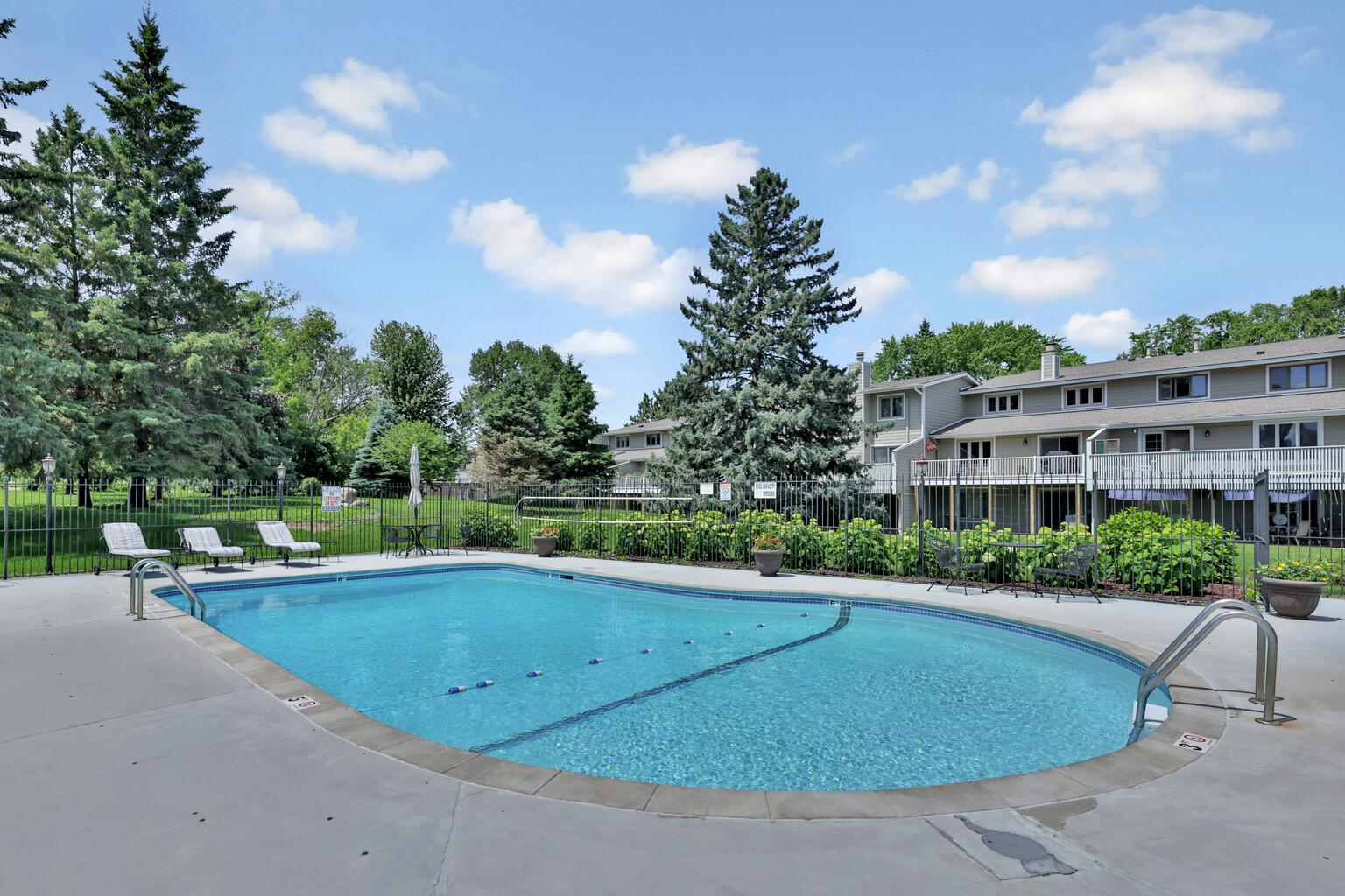 View of Residential at 8264 Kingslee Road, Bloomington MN 55438, Bloomington (38 of 39) - Mike Wilen | Minnesota Team Real Estate