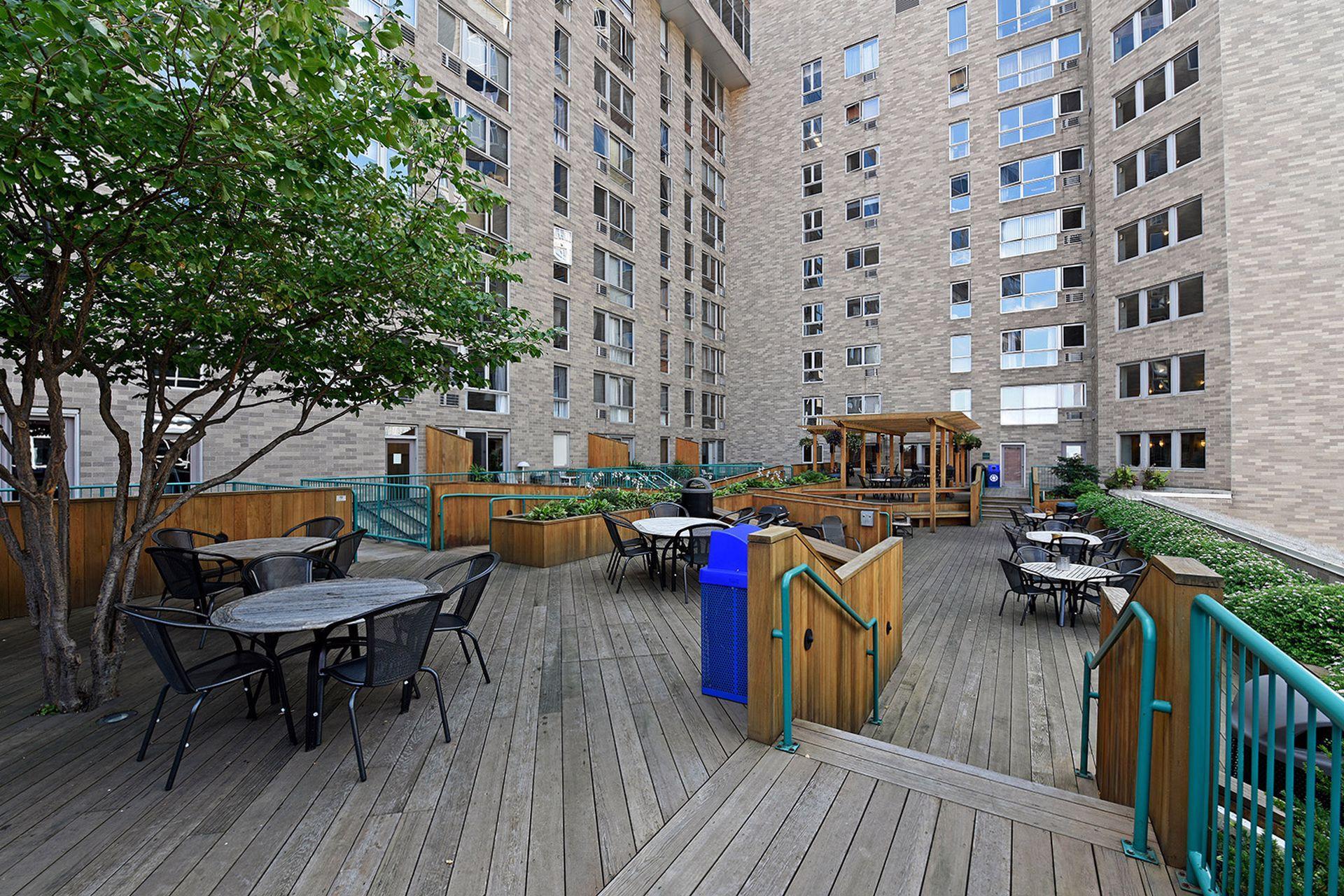 View of Residential at 433 7th Street #2020, Minneapolis MN 55415, Minneapolis (51 of 54) - Mike Wilen | Minnesota Team Real Estate