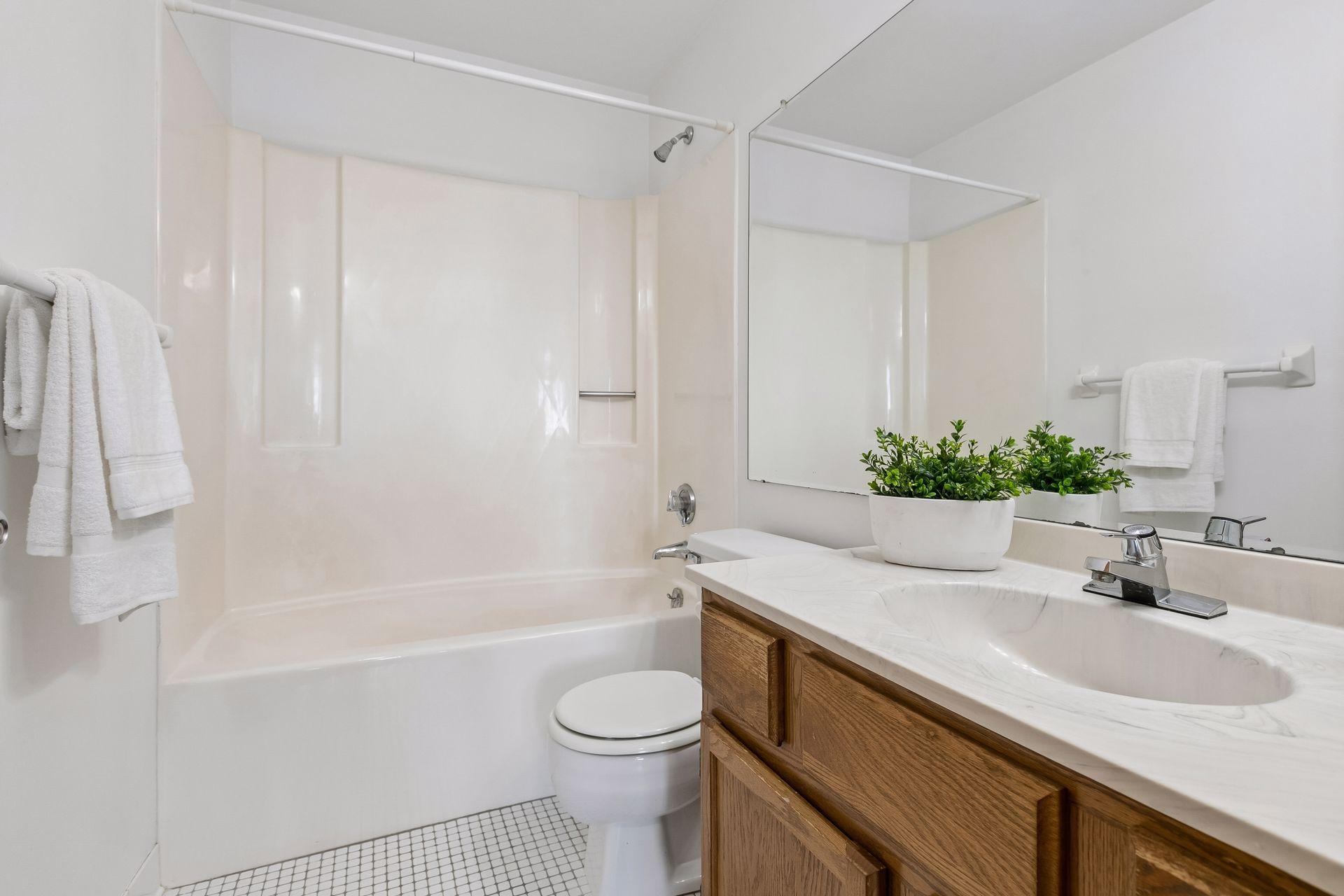 View of Residential at 433 7th Street #2020, Minneapolis MN 55415, Minneapolis (30 of 54) - Mike Wilen | Minnesota Team Real Estate