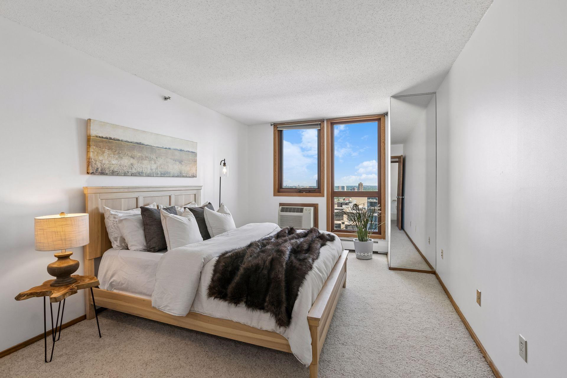 View of Residential at 433 7th Street #2020, Minneapolis MN 55415, Minneapolis (25 of 54) - Mike Wilen | Minnesota Team Real Estate