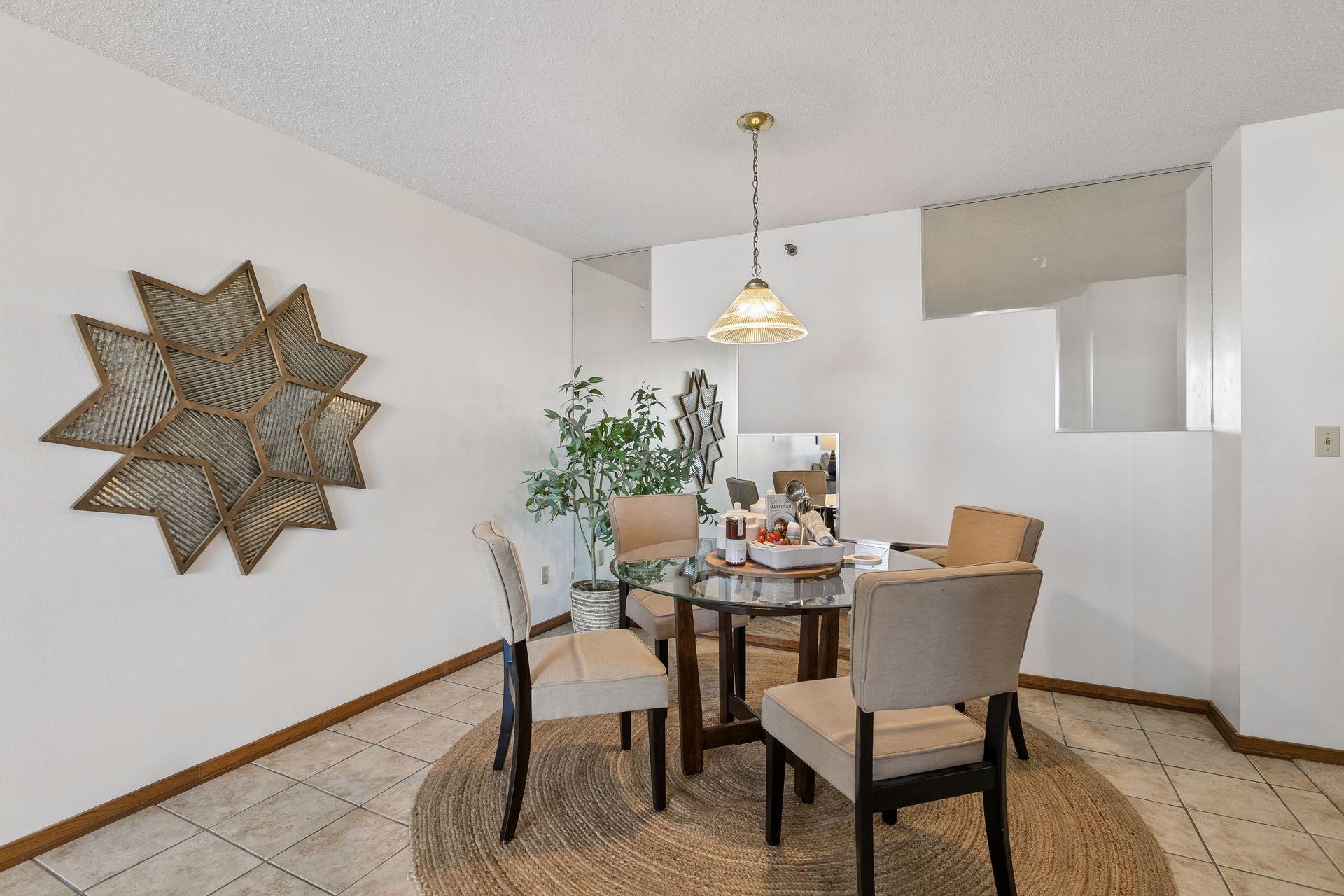 View of Residential at 433 7th Street #2020, Minneapolis MN 55415, Minneapolis (17 of 54) - Mike Wilen | Minnesota Team Real Estate