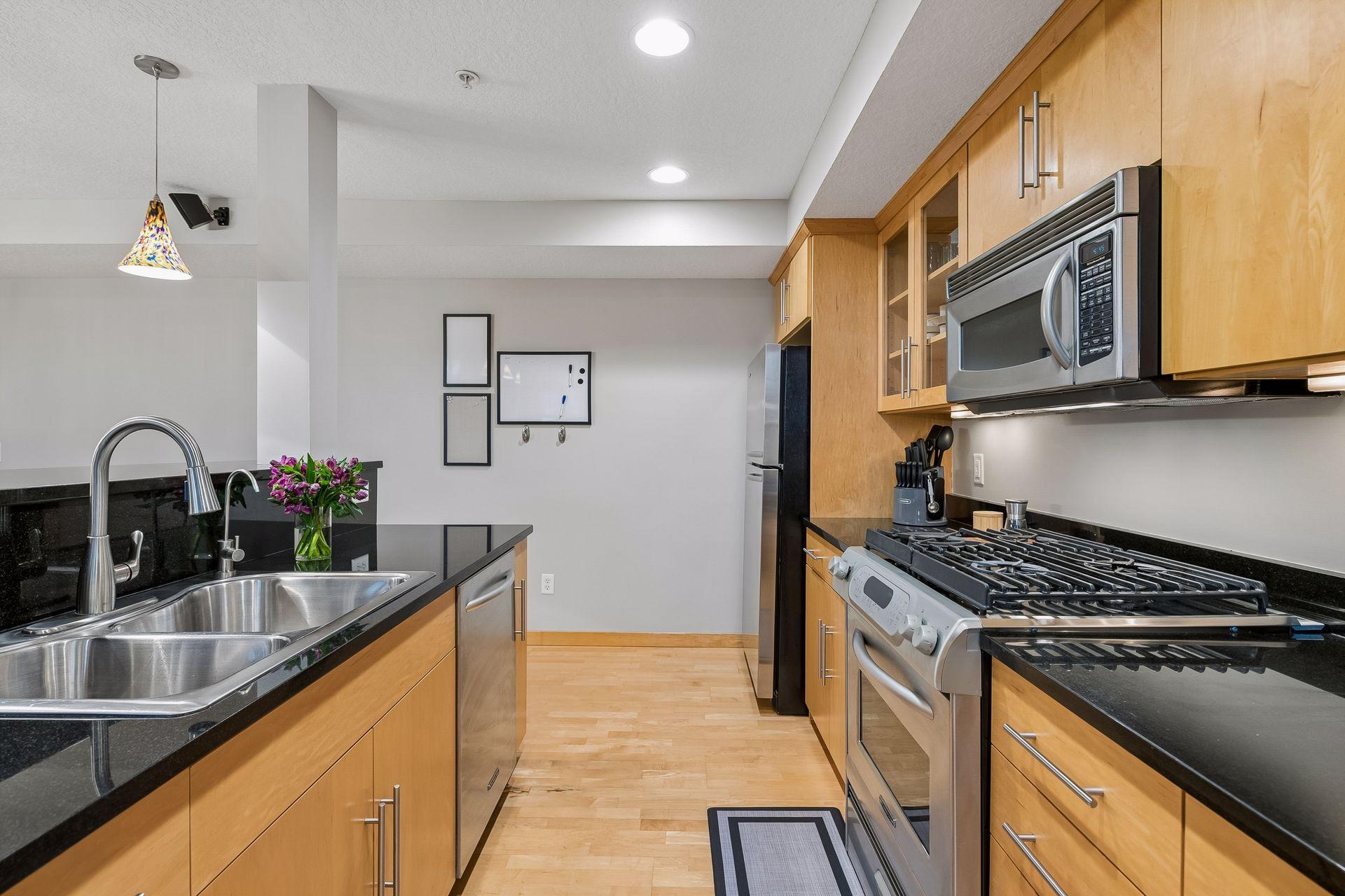 View of Residential at 1926 Pleasant Avenue #101, Minneapolis MN 55403, Minneapolis (19 of 35) - Mike Wilen | Minnesota Team Real Estate
