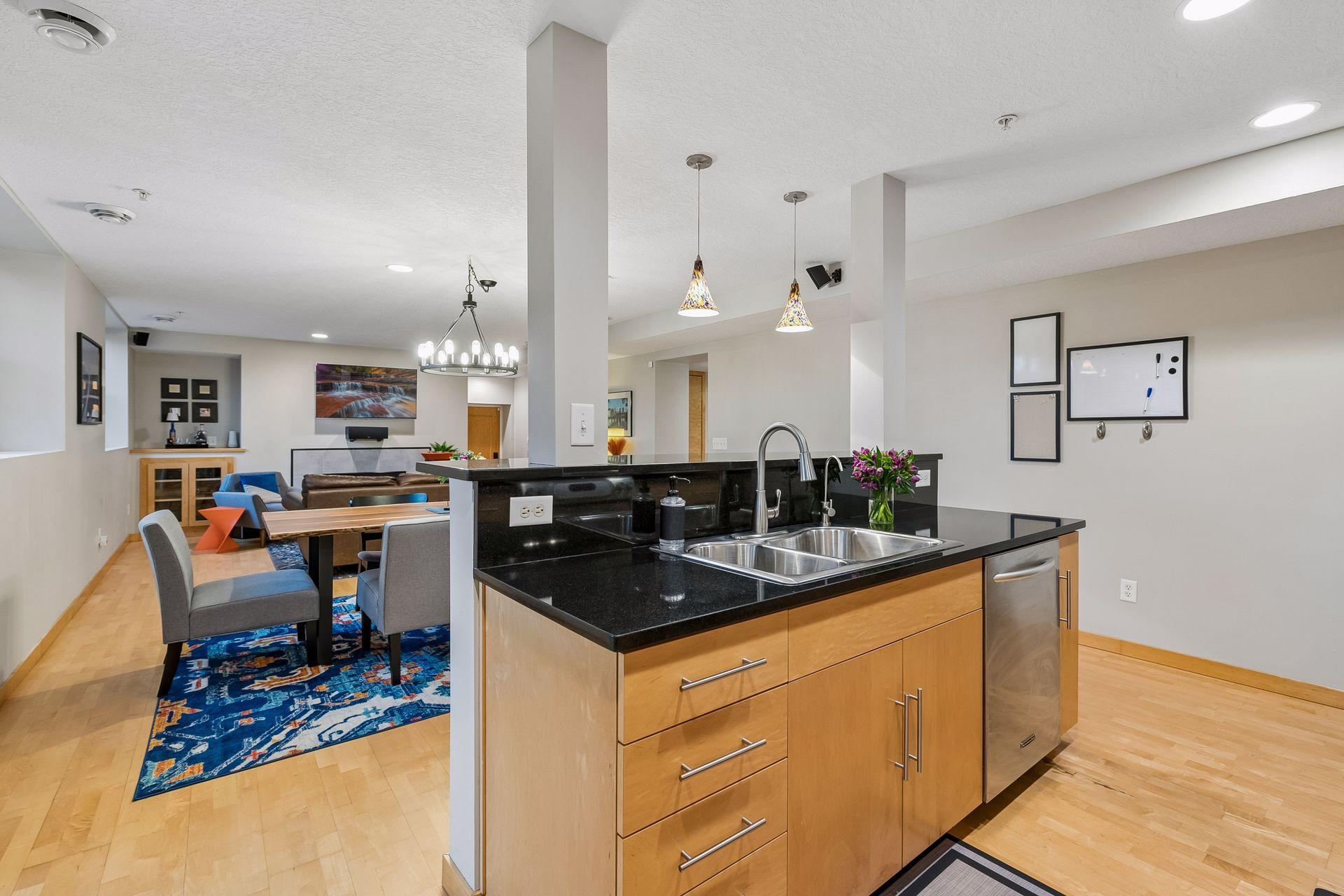 View of Residential at 1926 Pleasant Avenue #101, Minneapolis MN 55403, Minneapolis (18 of 35) - Mike Wilen | Minnesota Team Real Estate