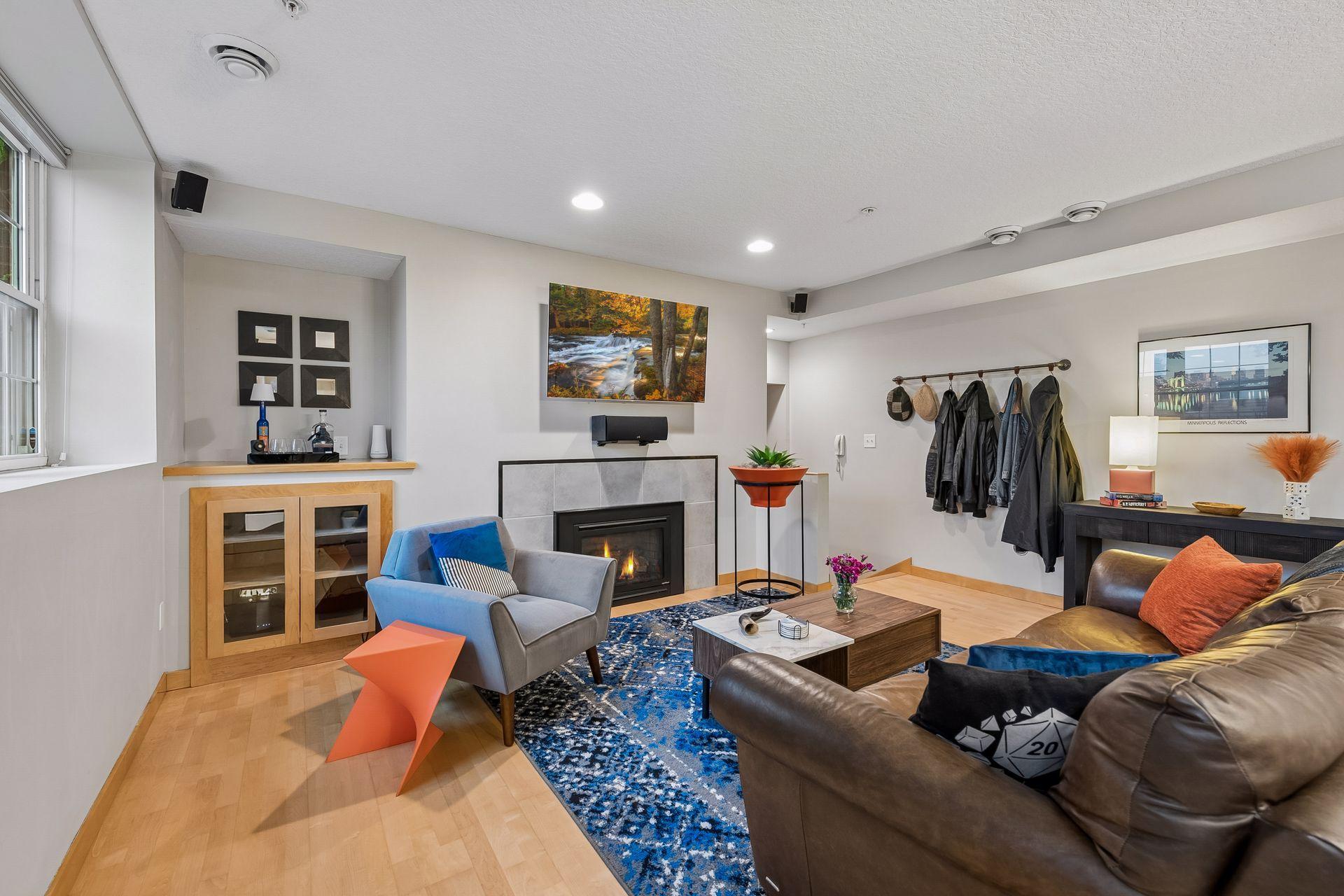 View of Residential at 1926 Pleasant Avenue #101, Minneapolis MN 55403, Minneapolis (8 of 35) - Mike Wilen | Minnesota Team Real Estate