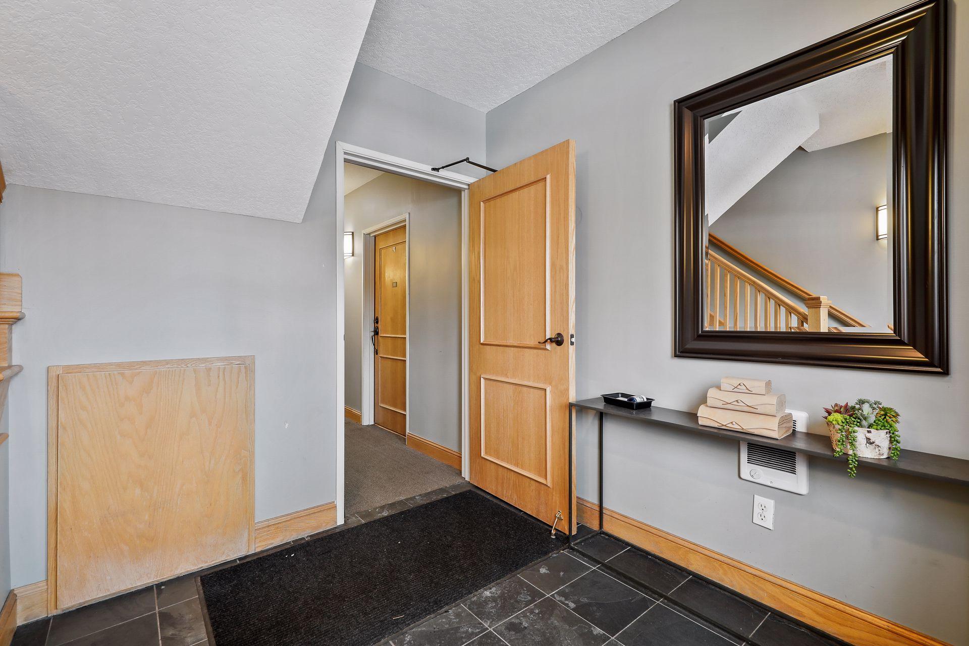 View of Residential at 1926 Pleasant Avenue #101, Minneapolis MN 55403, Minneapolis (5 of 35) - Mike Wilen | Minnesota Team Real Estate