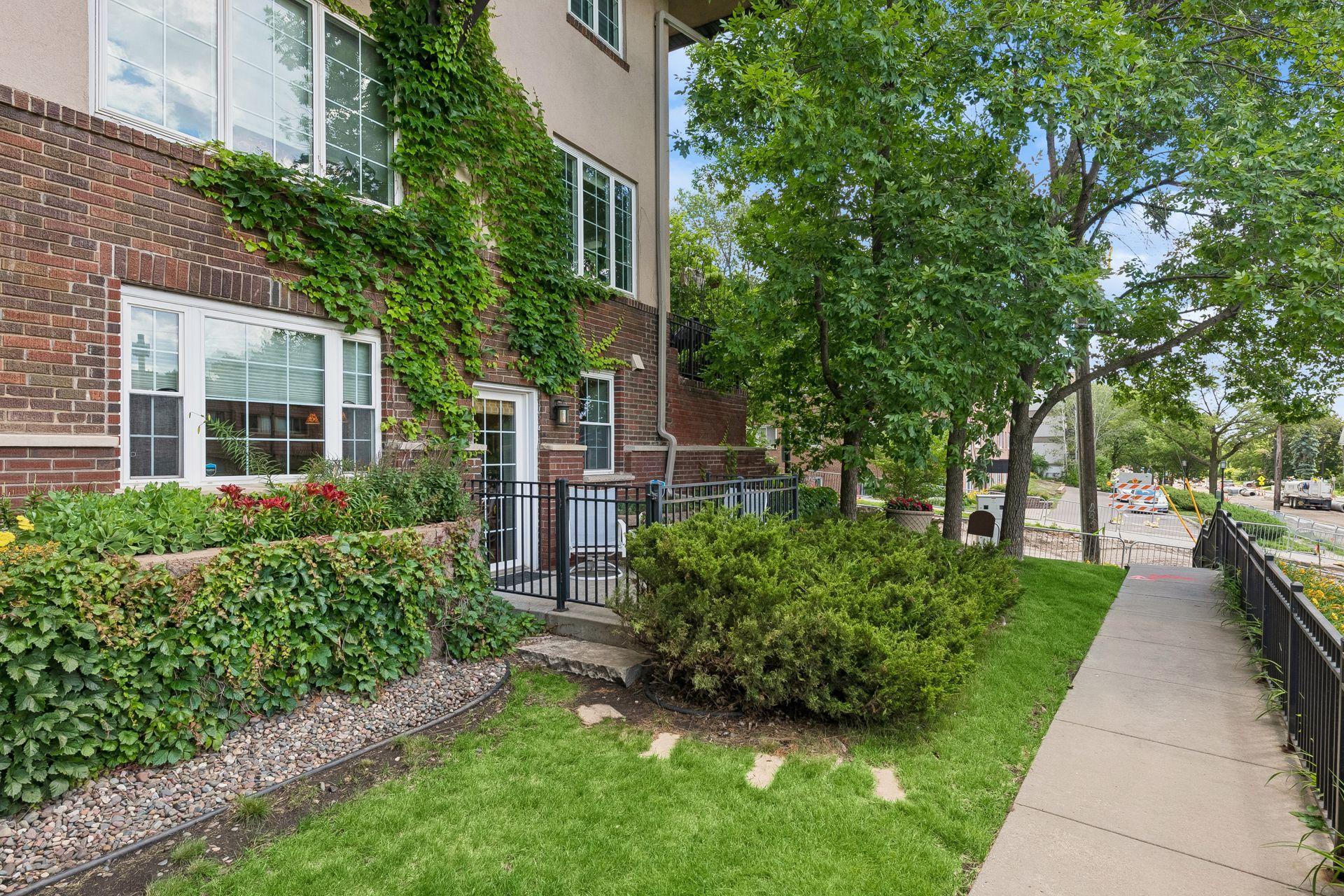 View of Residential at 1926 Pleasant Avenue #101, Minneapolis MN 55403, Minneapolis (31 of 35) - Mike Wilen | Minnesota Team Real Estate