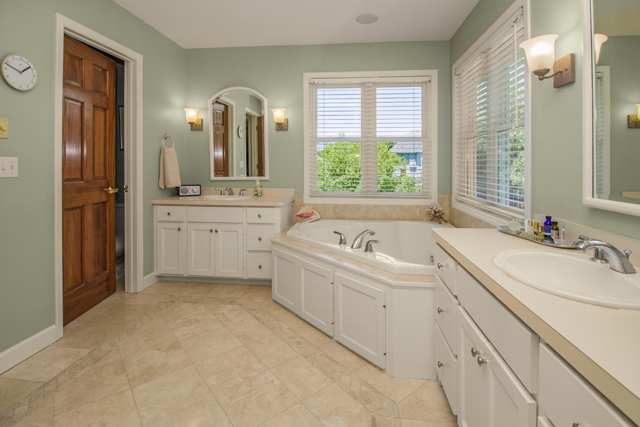 View of Residential at 13939 Ember Way, Apple Valley MN 55124, Apple Valley (16 of 27) - Mike Wilen | Minnesota Team Real Estate