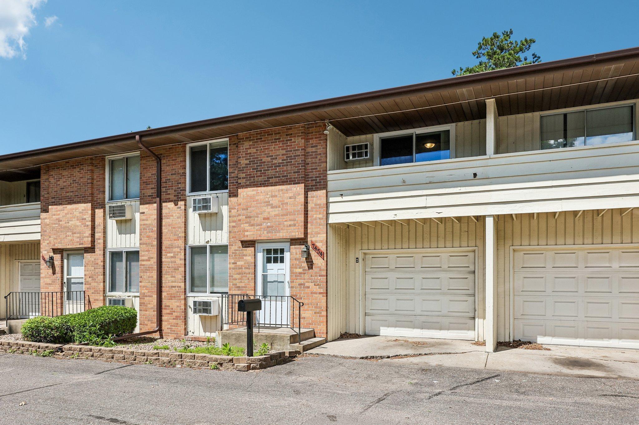 View of Residential at 7454 Olson Memorial Highway, Golden Valley MN 55427, Golden Valley (3 of 48) - Mike Wilen | Minnesota Team Real Estate