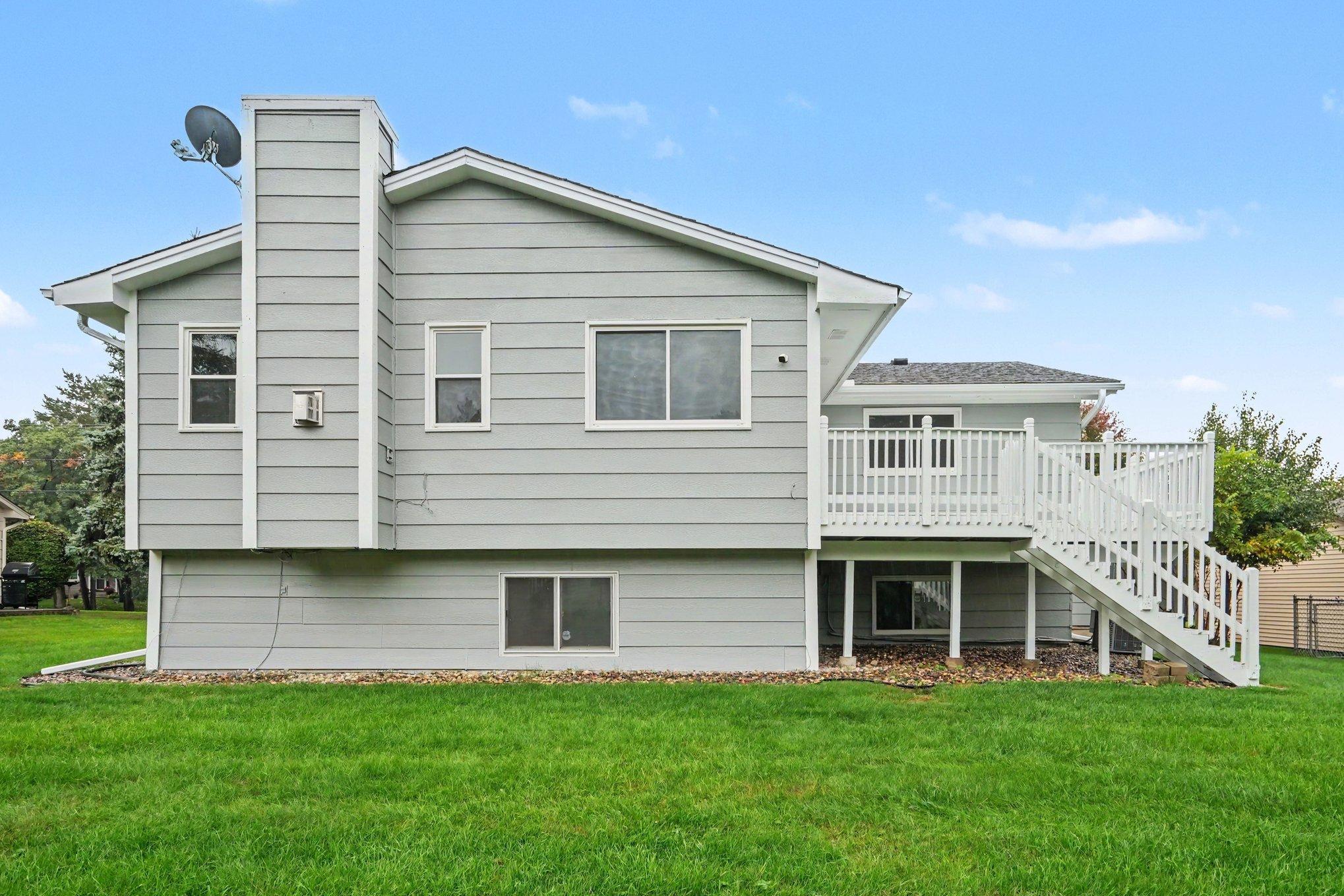 View of Residential at 5710 Turtle Lake Road, Shoreview MN 55126, Shoreview (21 of 26) - Mike Wilen | Minnesota Team Real Estate