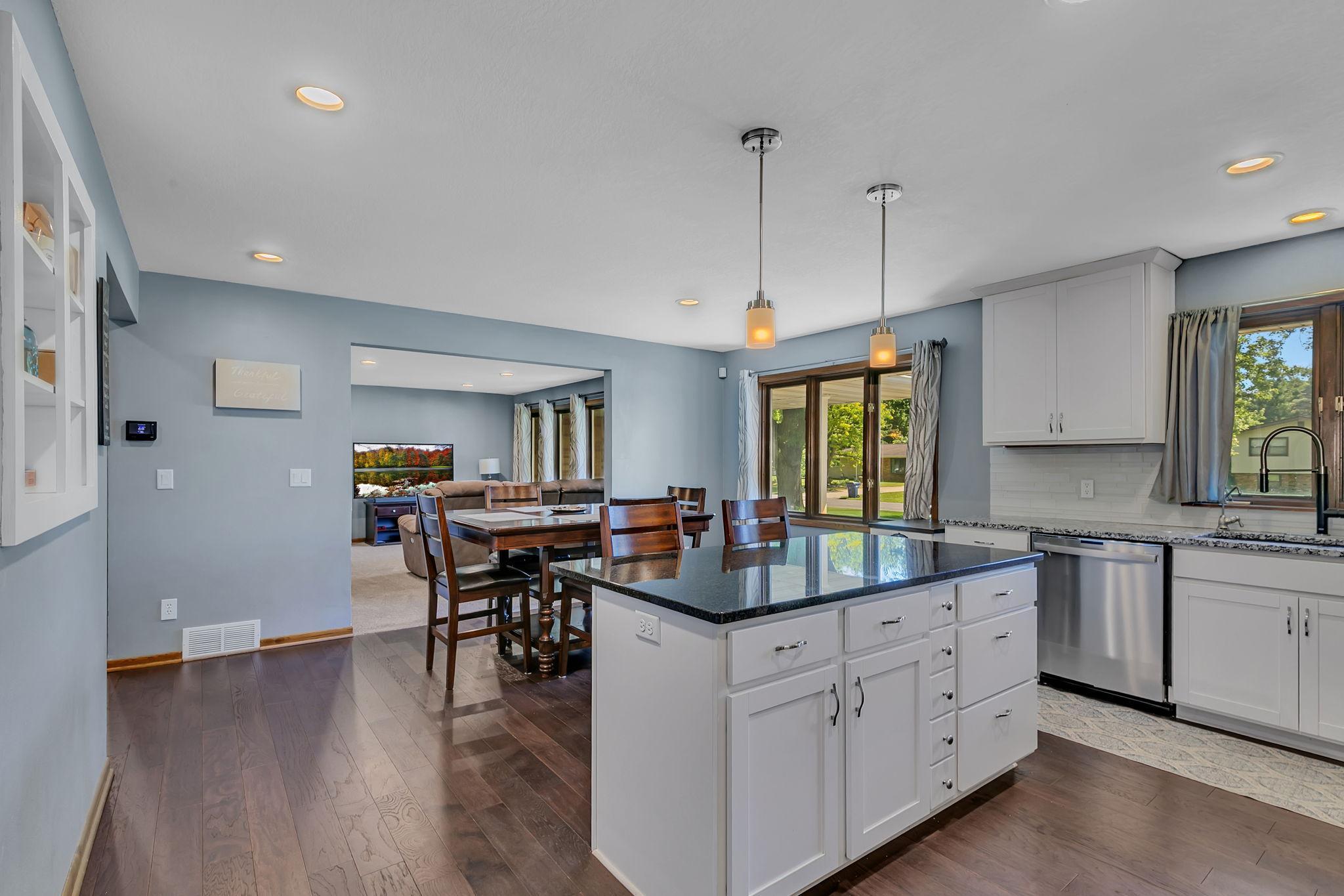 View of Residential at 1021 Bromo Avenue, Saint Cloud MN 56303, Saint Cloud (7 of 32) - Mike Wilen | Minnesota Team Real Estate