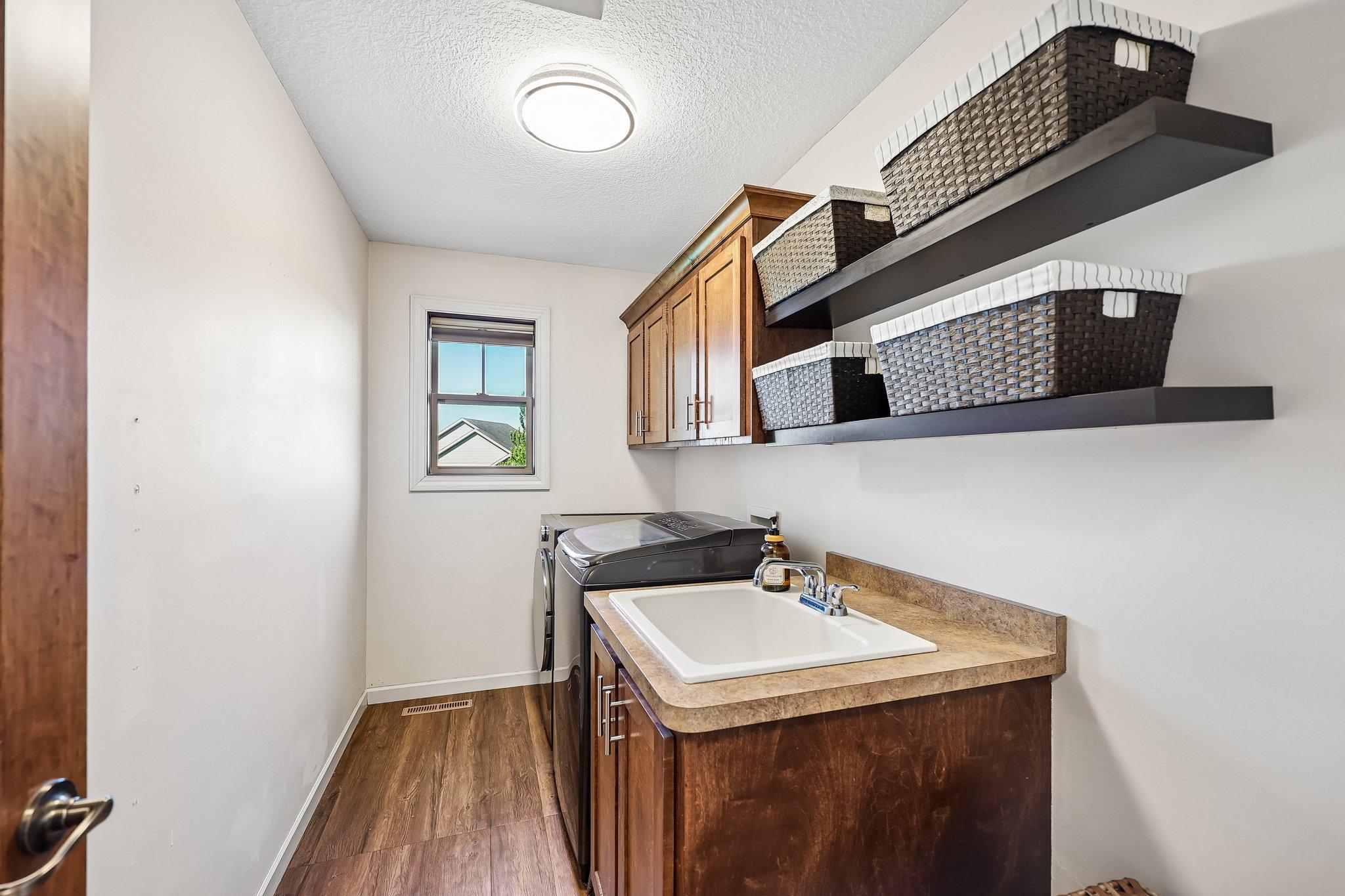 View of Residential at 643 Parkside Court, Eagan MN 55123, Eagan (28 of 64) - Mike Wilen | Minnesota Team Real Estate
