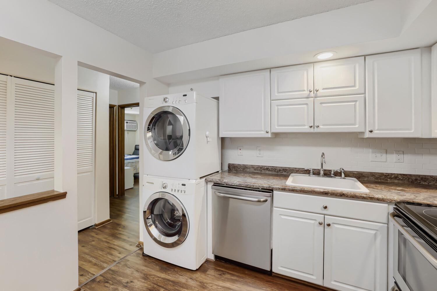View of Residential at 12600 Parkwood Drive #313, Burnsville MN 55337, Burnsville (11 of 25) - Mike Wilen | Minnesota Team Real Estate