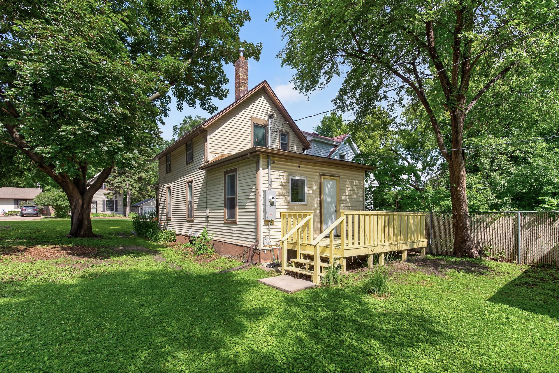 View of Residential at 1094 Kent Street, Saint Paul MN 55117, Saint Paul (24 of 30) - Mike Wilen | Minnesota Team Real Estate