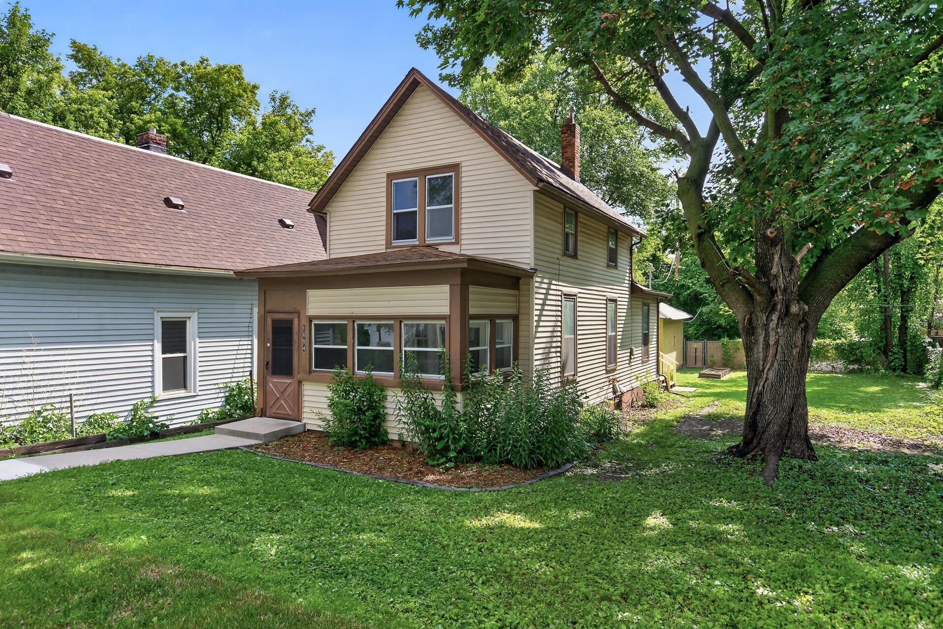 View of Residential at 1094 Kent Street, Saint Paul MN 55117, Saint Paul (2 of 30) - Mike Wilen | Minnesota Team Real Estate