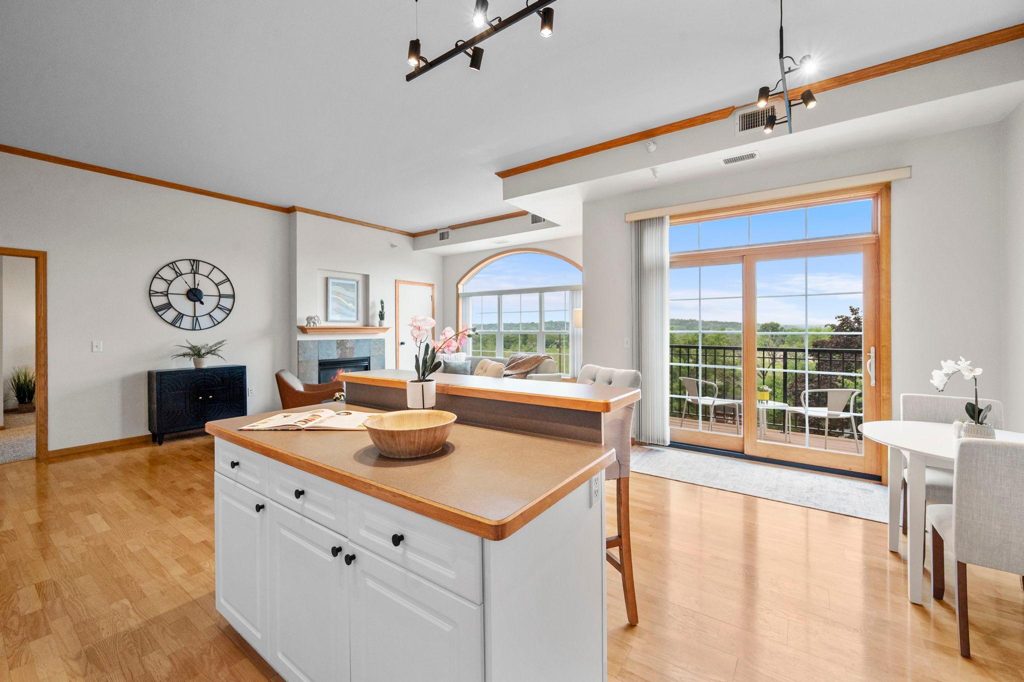View of Residential at 1800 Graham Avenue #404, Saint Paul MN 55116, Saint Paul (18 of 42) - Mike Wilen | Minnesota Team Real Estate