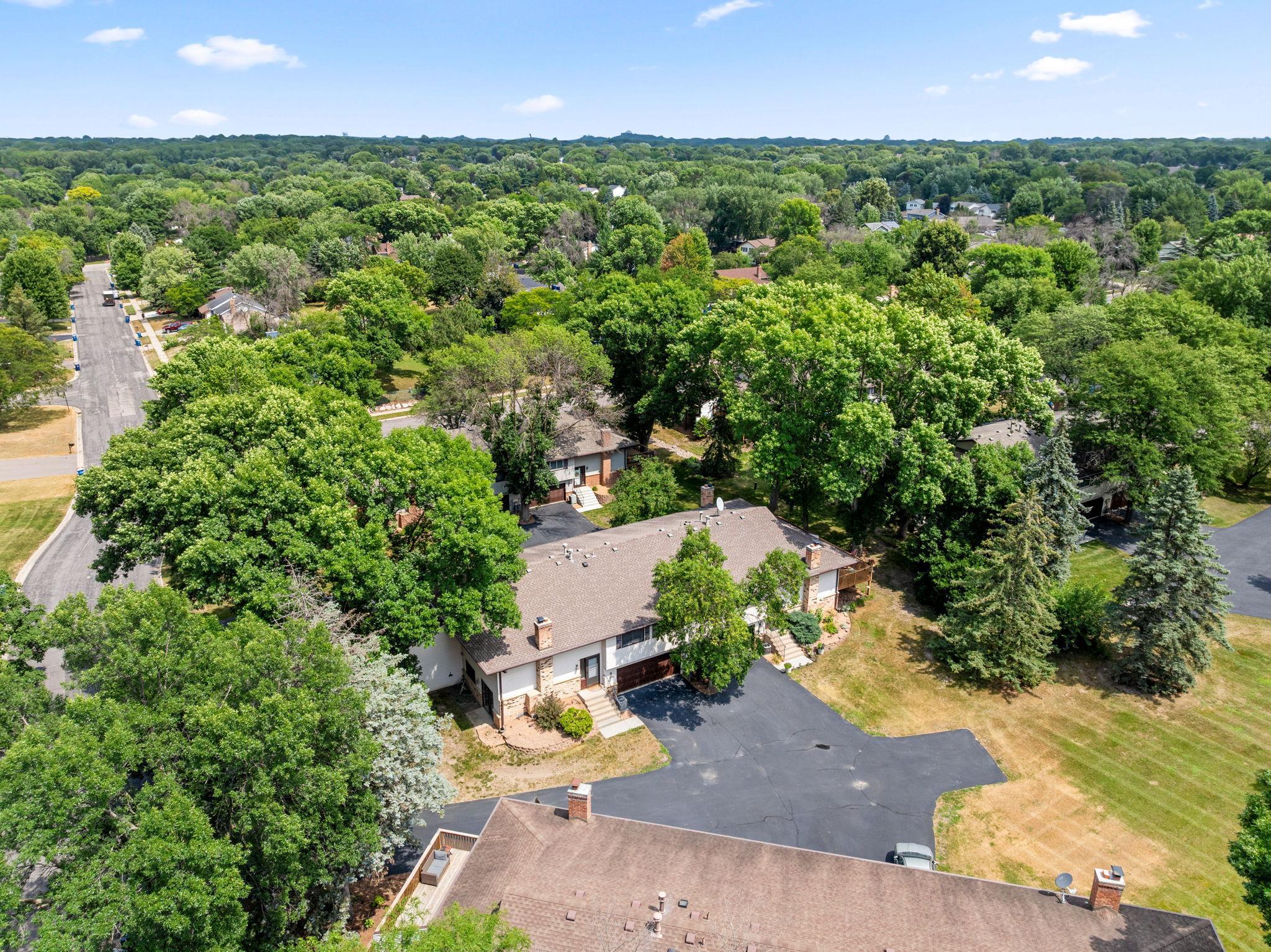 View of Residential at 10731 Aquila Avenue, Bloomington MN 55438, Bloomington (25 of 30) - Mike Wilen | Minnesota Team Real Estate