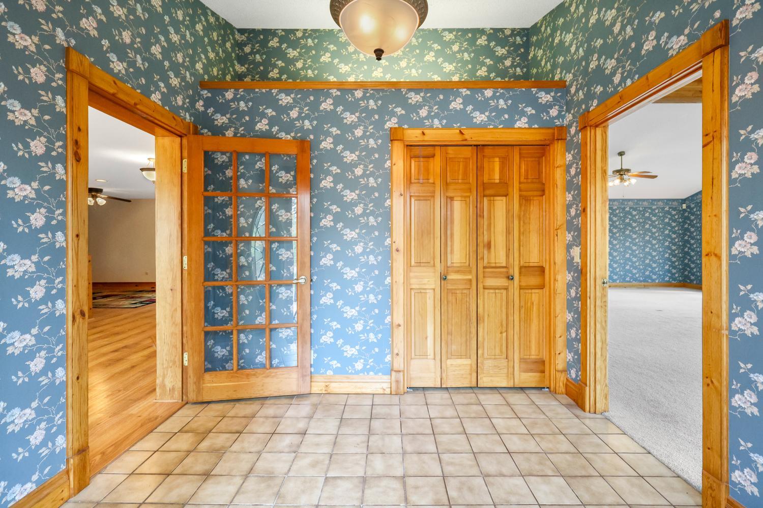 View of Residential at 12199 Galaxie Avenue, Apple Valley MN 55124, Apple Valley (5 of 66) - Mike Wilen | Minnesota Team Real Estate