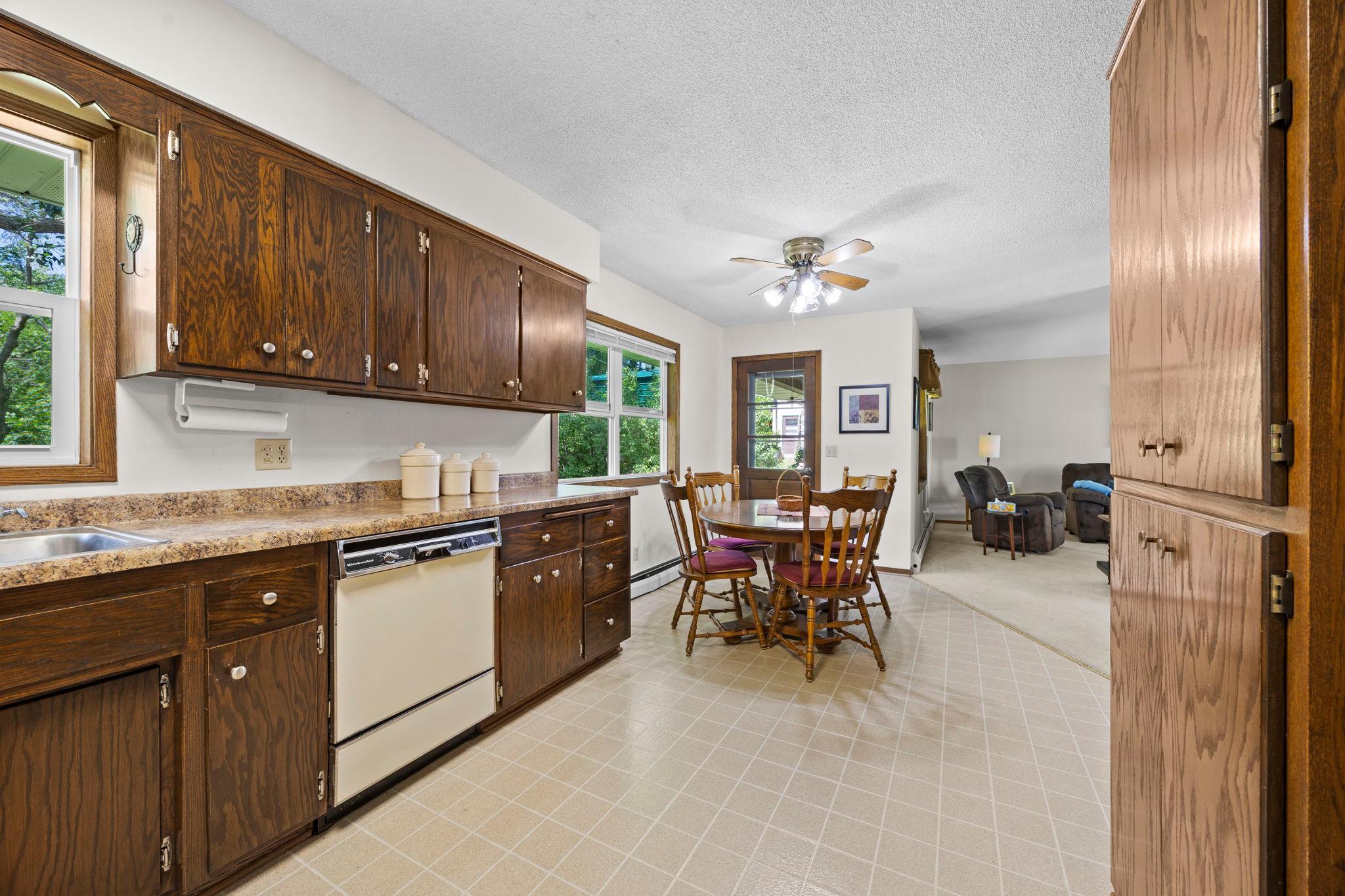 View of Residential at 11040 N Shore Road, Waconia MN 55387, Waconia (25 of 52) - Mike Wilen | Minnesota Team Real Estate