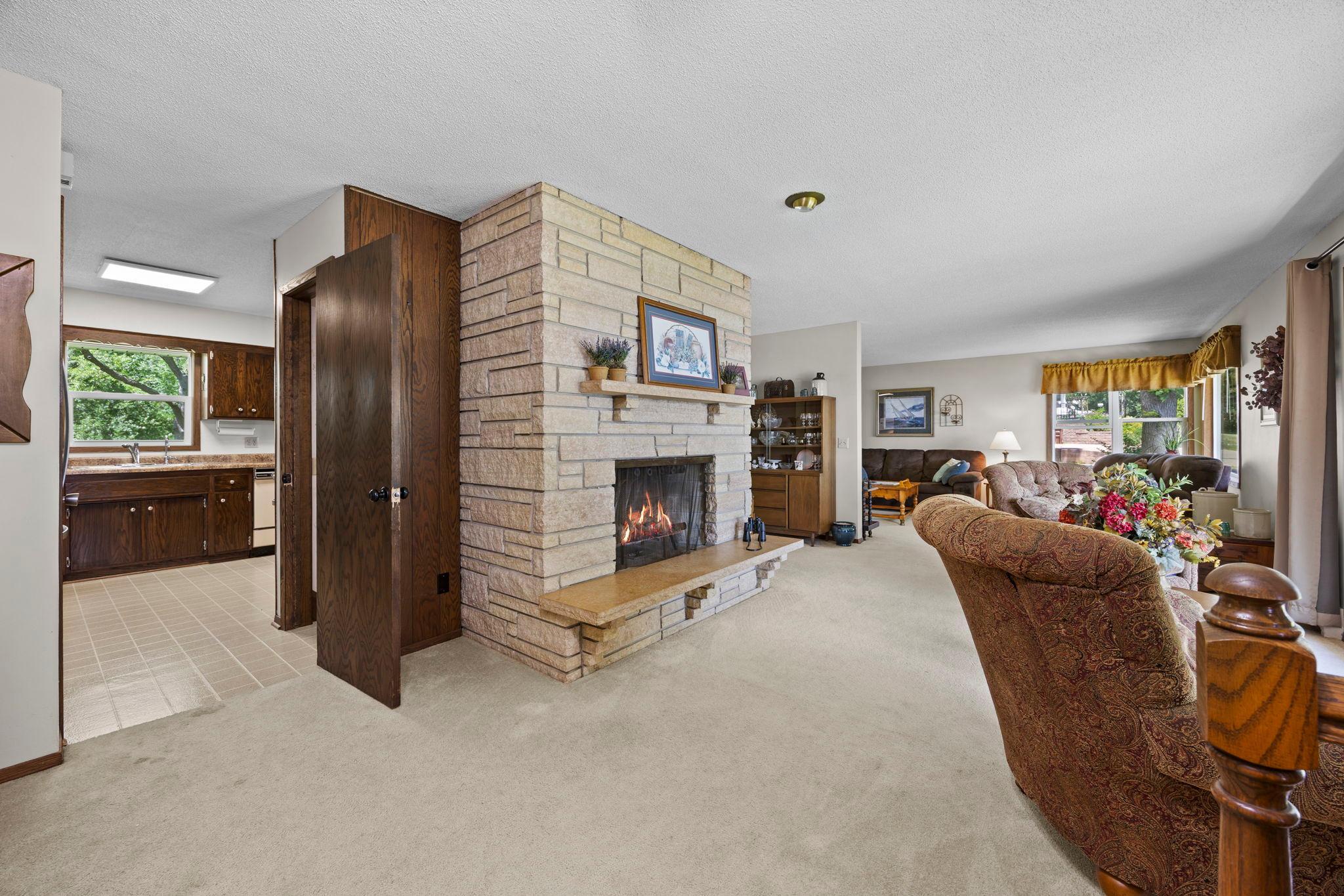 View of Residential at 11040 N Shore Road, Waconia MN 55387, Waconia (17 of 52) - Mike Wilen | Minnesota Team Real Estate