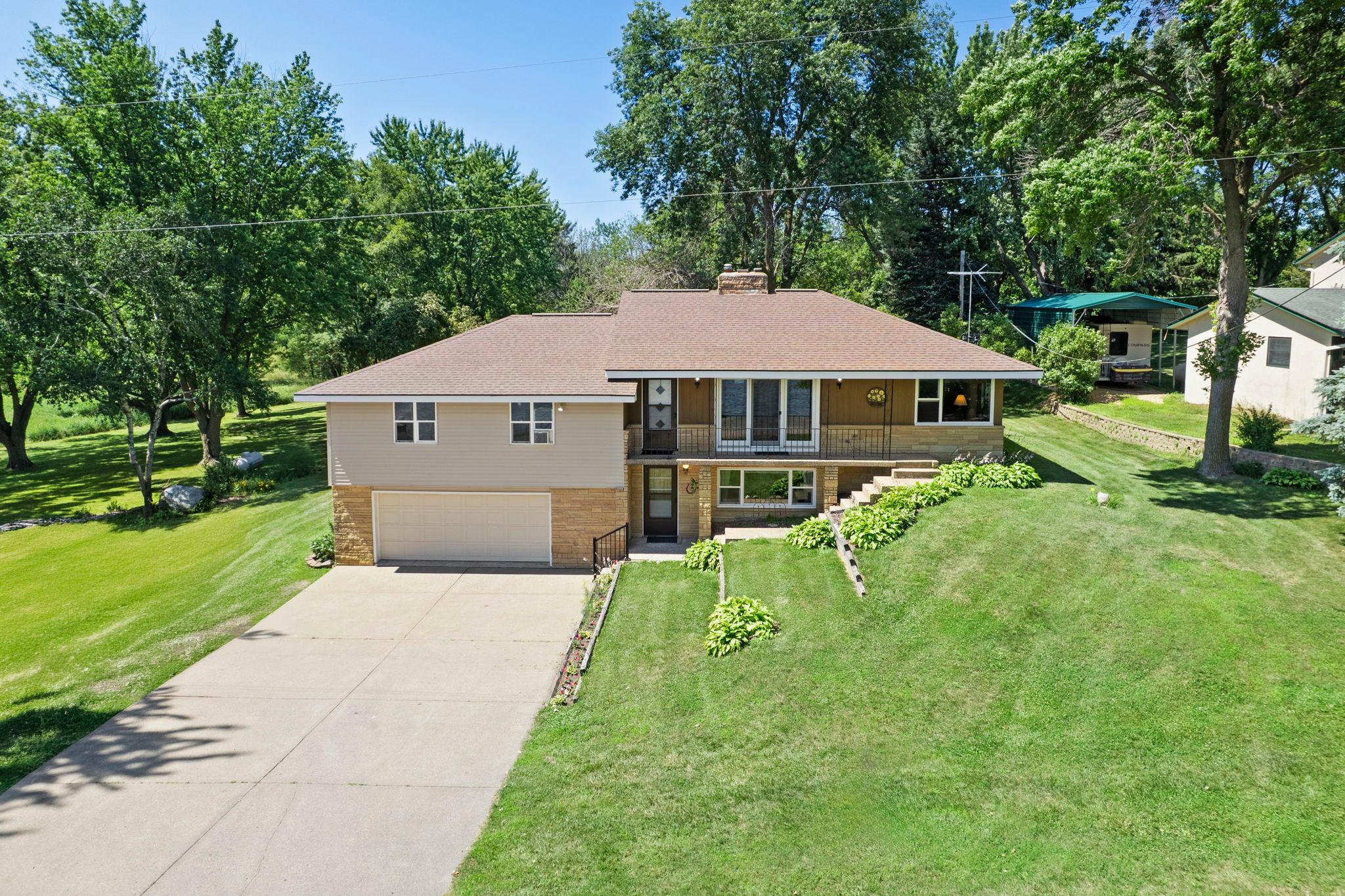 View of Residential at 11040 N Shore Road, Waconia MN 55387, Waconia (14 of 52) - Mike Wilen | Minnesota Team Real Estate