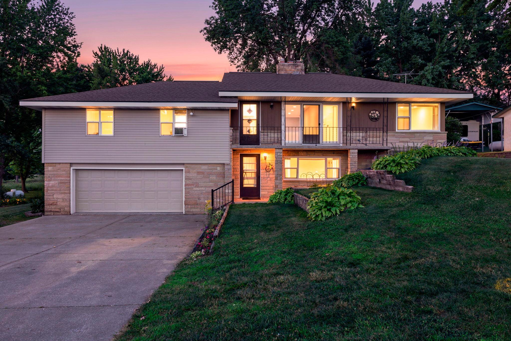 View of Residential at 11040 N Shore Road, Waconia MN 55387, Waconia (7 of 52) - Mike Wilen | Minnesota Team Real Estate