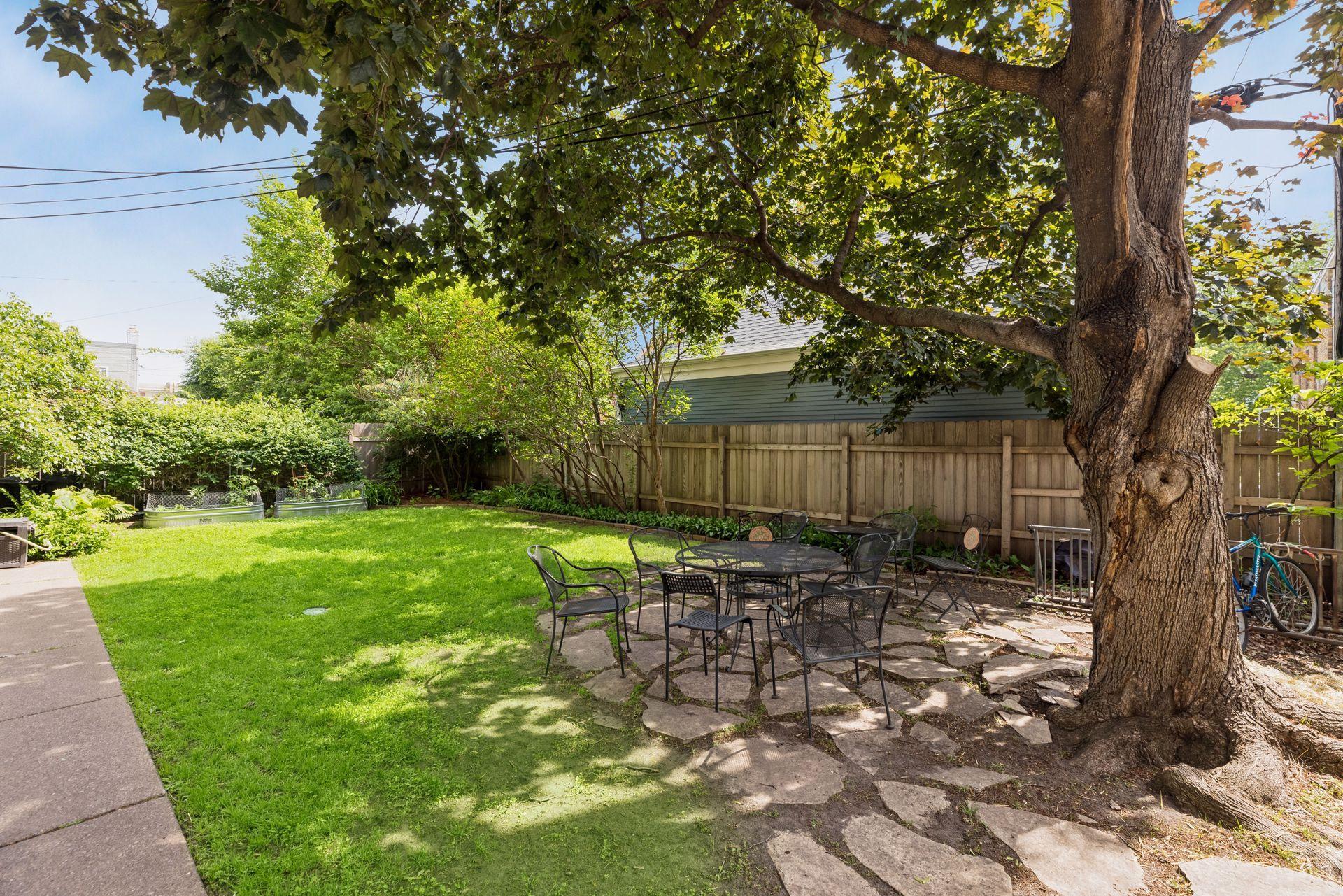 View of Residential at 2417 Emerson Avenue #109, Minneapolis MN 55405, Minneapolis (34 of 35) - Mike Wilen | Minnesota Team Real Estate