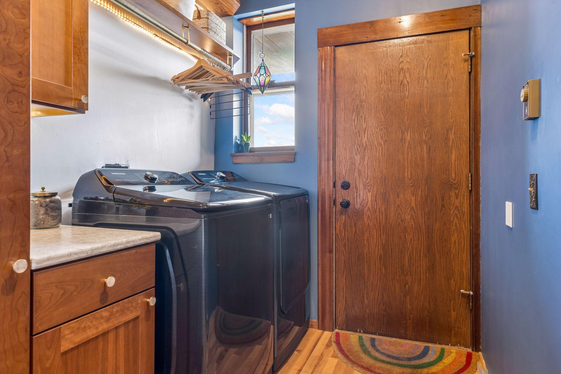 View of Residential at 2417 Emerson Avenue #109, Minneapolis MN 55405, Minneapolis (25 of 35) - Mike Wilen | Minnesota Team Real Estate