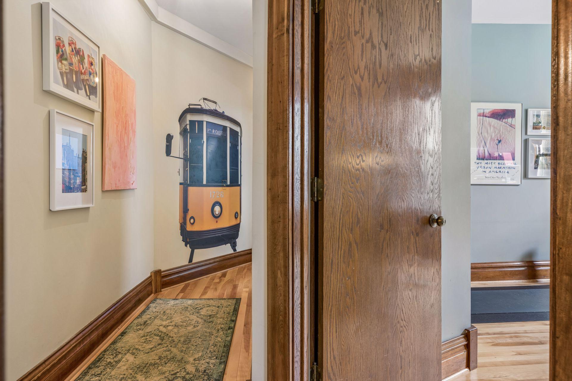 View of Residential at 2417 Emerson Avenue #109, Minneapolis MN 55405, Minneapolis (22 of 35) - Mike Wilen | Minnesota Team Real Estate