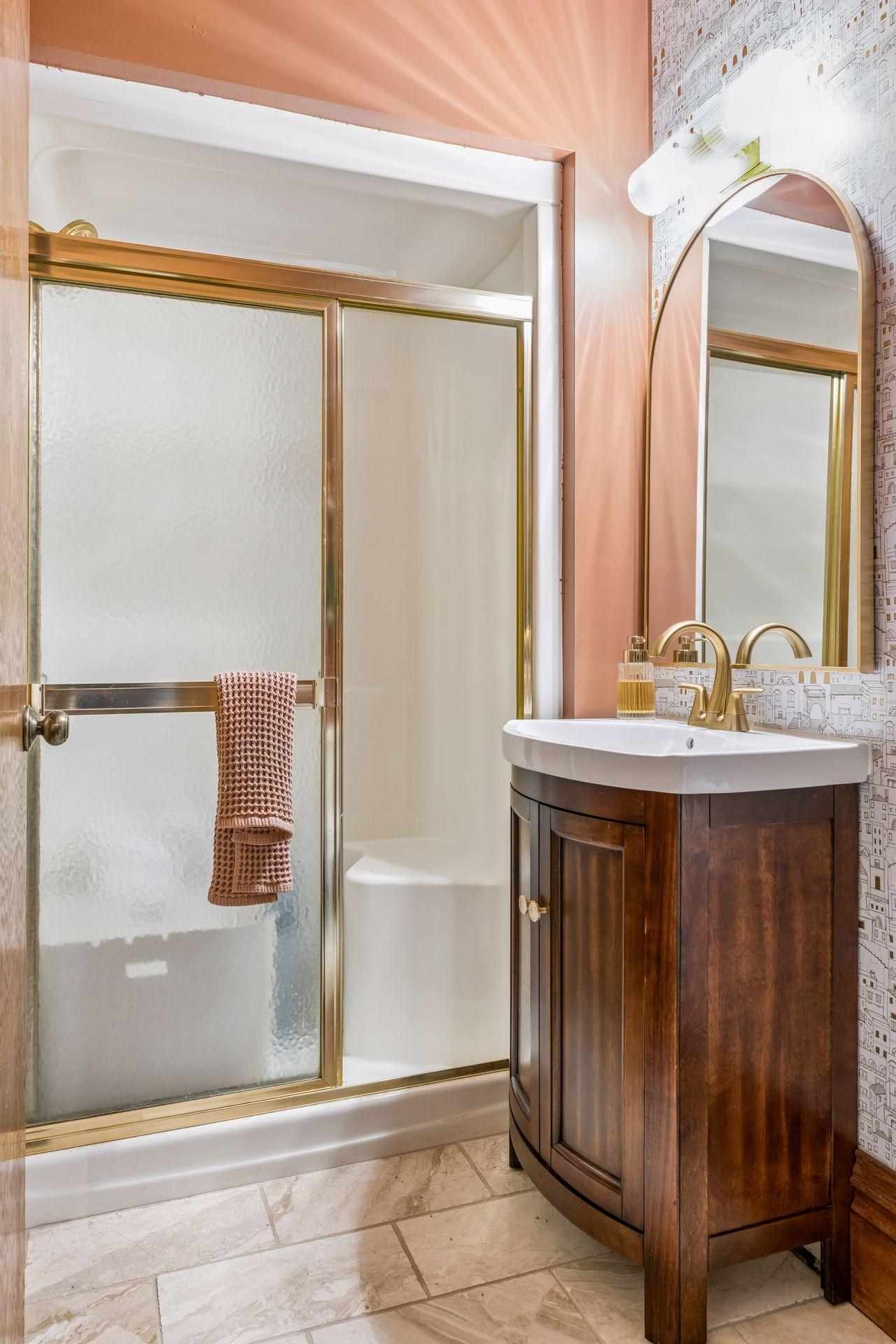 View of Residential at 2417 Emerson Avenue #109, Minneapolis MN 55405, Minneapolis (16 of 35) - Mike Wilen | Minnesota Team Real Estate