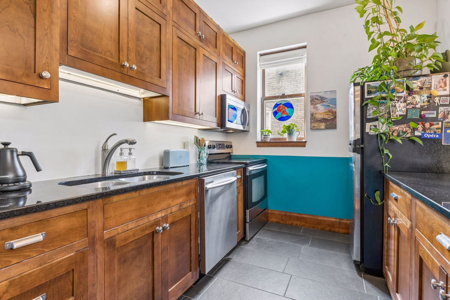 View of Residential at 2417 Emerson Avenue #109, Minneapolis MN 55405, Minneapolis (13 of 35) - Mike Wilen | Minnesota Team Real Estate