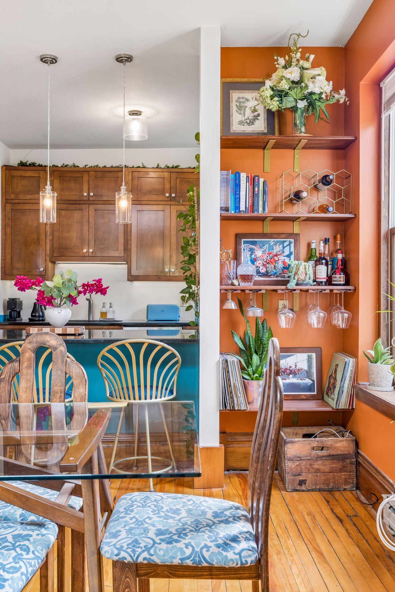 View of Residential at 2417 Emerson Avenue #109, Minneapolis MN 55405, Minneapolis (9 of 35) - Mike Wilen | Minnesota Team Real Estate
