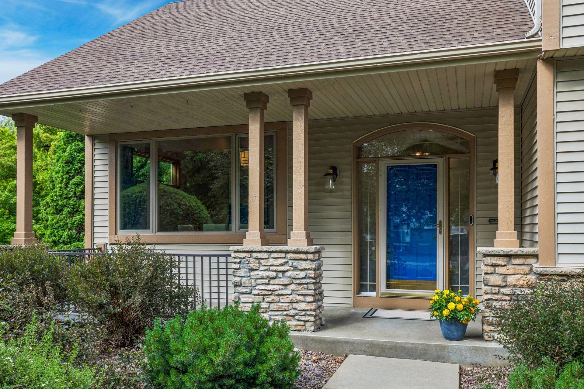 View of Residential at 1584 Windsor Lane, Shakopee MN 55379, Shakopee (7 of 50) - Mike Wilen | Minnesota Team Real Estate