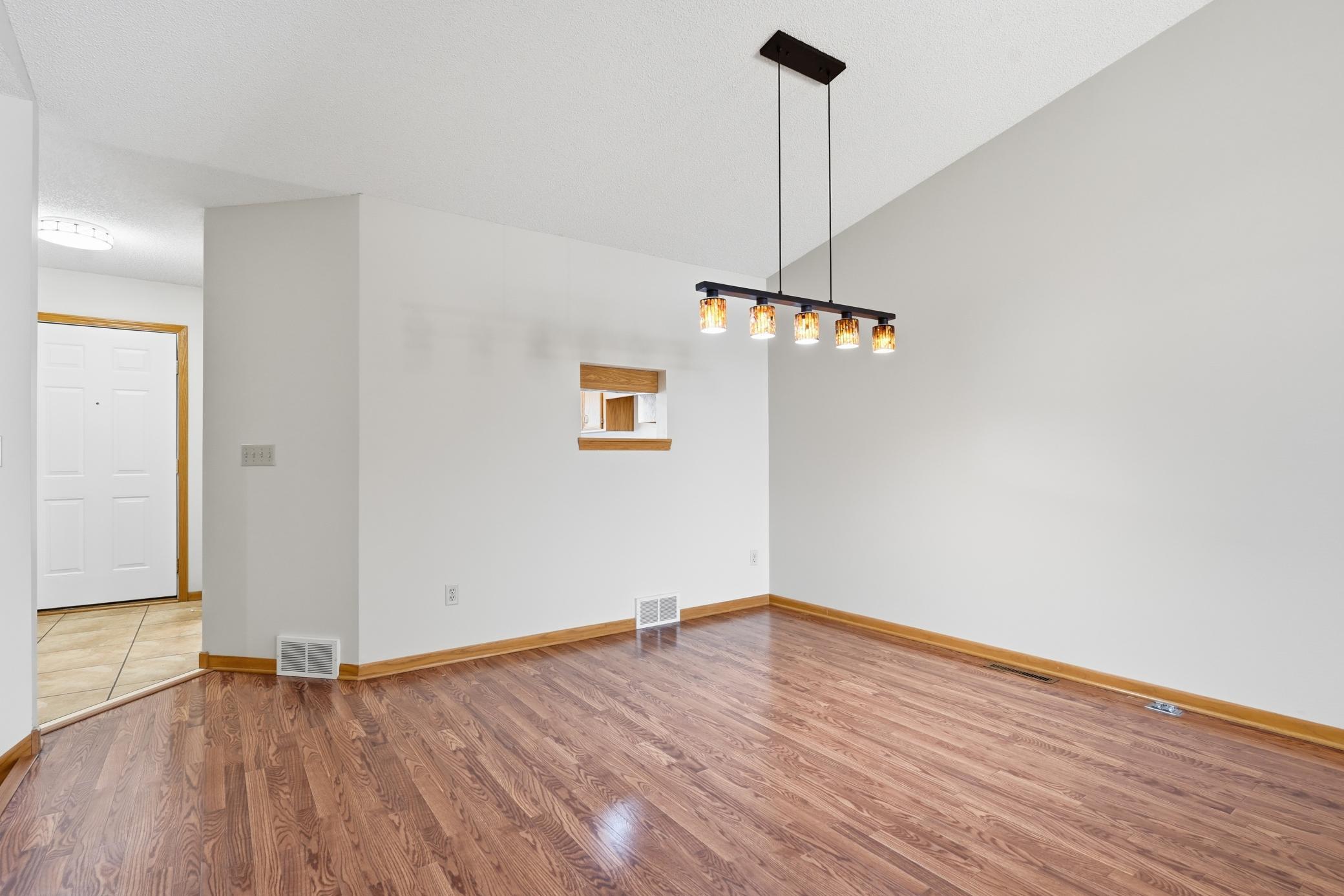 View of Residential at 14111 Essex Lane, Apple Valley MN 55124, Apple Valley (5 of 26) - Mike Wilen | Minnesota Team Real Estate