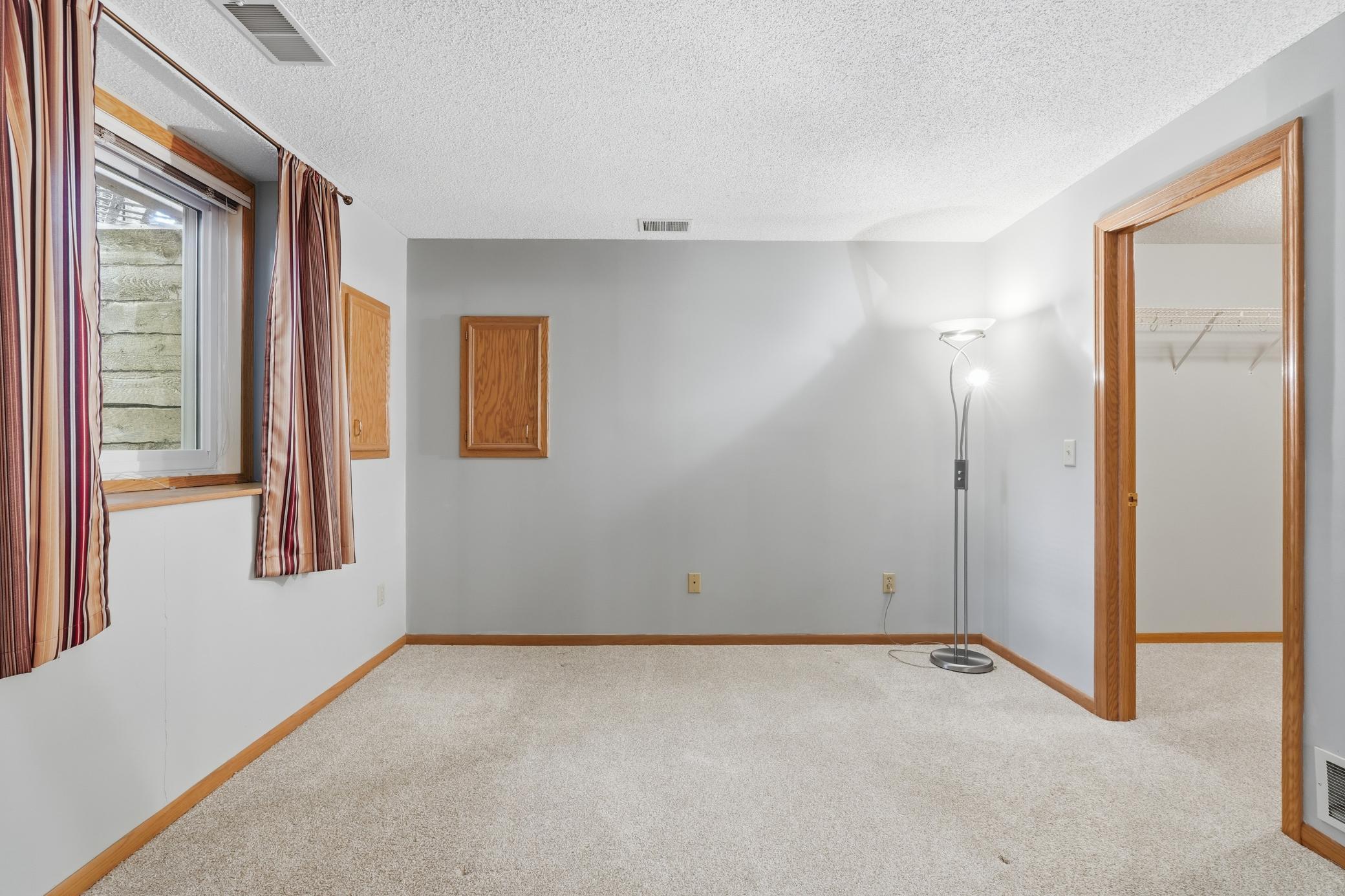 View of Residential at 14111 Essex Lane, Apple Valley MN 55124, Apple Valley (16 of 26) - Mike Wilen | Minnesota Team Real Estate