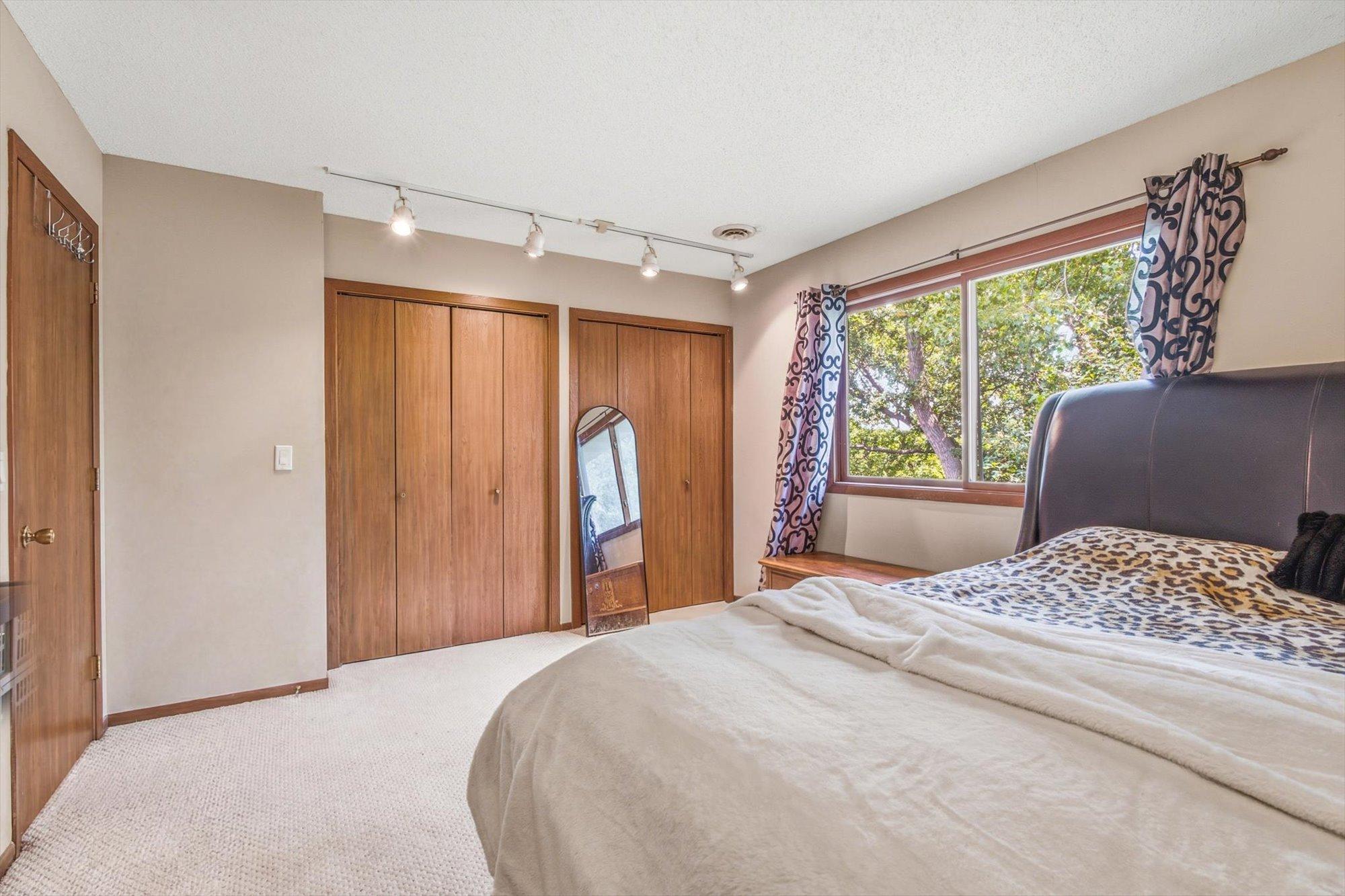 View of Residential at 5473 Brenner Pass, Fridley MN 55432, Fridley (13 of 31) - Mike Wilen | Minnesota Team Real Estate