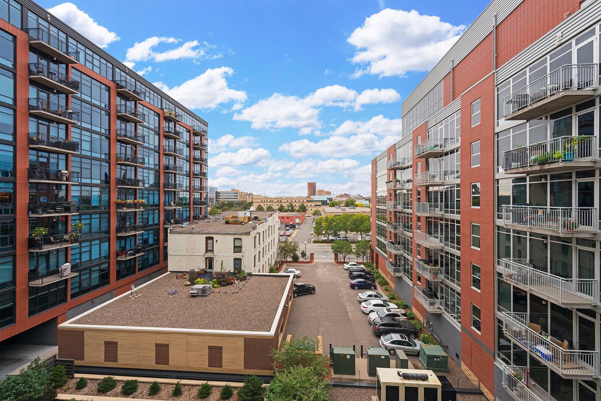 View of Residential at 215 10th Avenue #533, Minneapolis MN 55415, Minneapolis (49 of 65) - Mike Wilen | Minnesota Team Real Estate