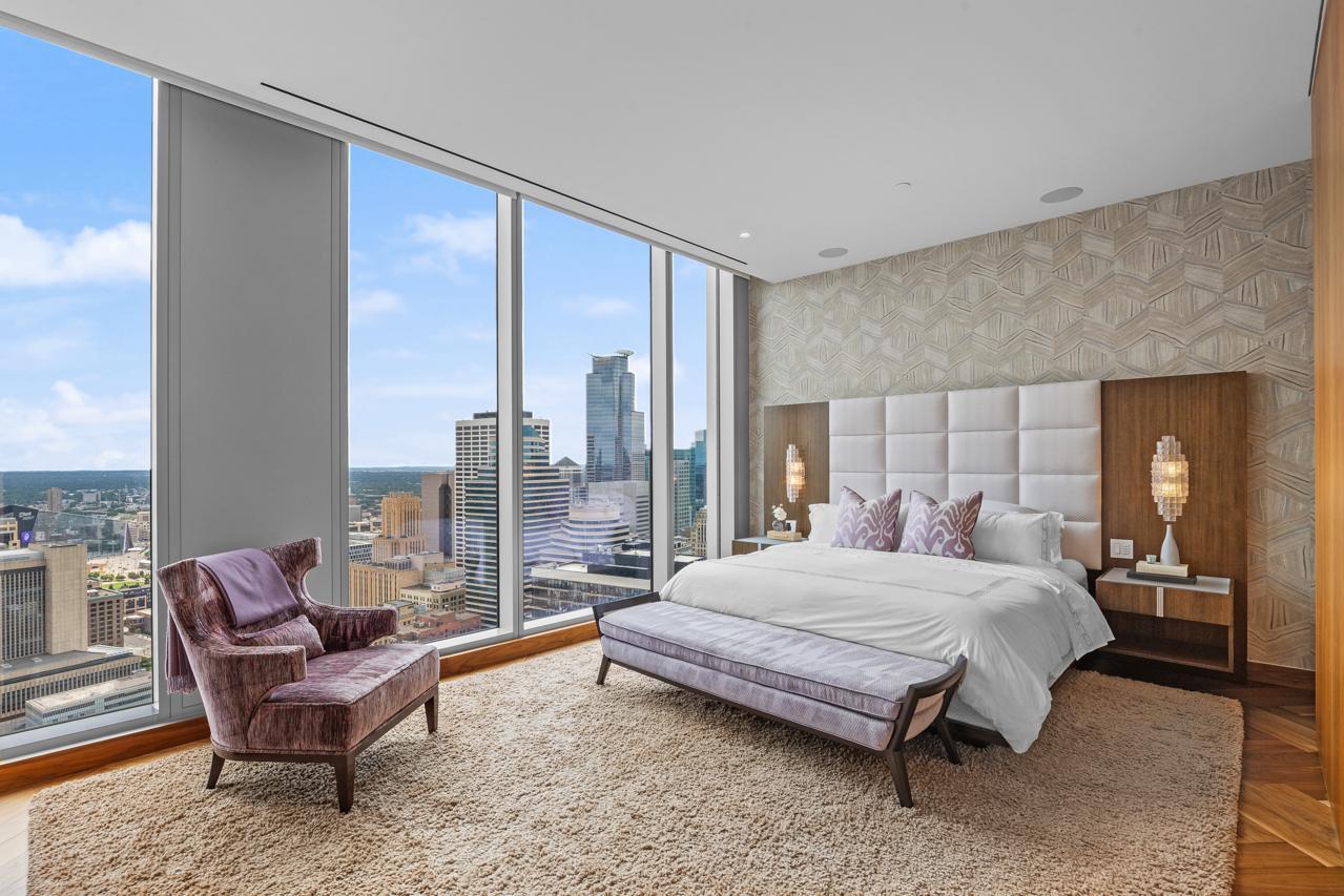 View of Residential at 255 Hennepin Avenue #3402, Minneapolis MN 55401, Minneapolis (14 of 30) - Mike Wilen | Minnesota Team Real Estate