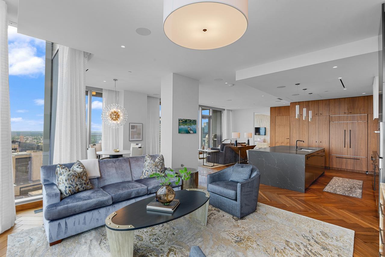 View of Residential at 255 Hennepin Avenue #3402, Minneapolis MN 55401, Minneapolis (8 of 30) - Mike Wilen | Minnesota Team Real Estate