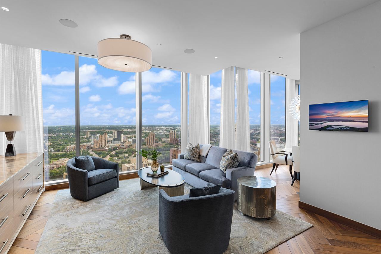 View of Residential at 255 Hennepin Avenue #3402, Minneapolis MN 55401, Minneapolis (7 of 30) - Mike Wilen | Minnesota Team Real Estate