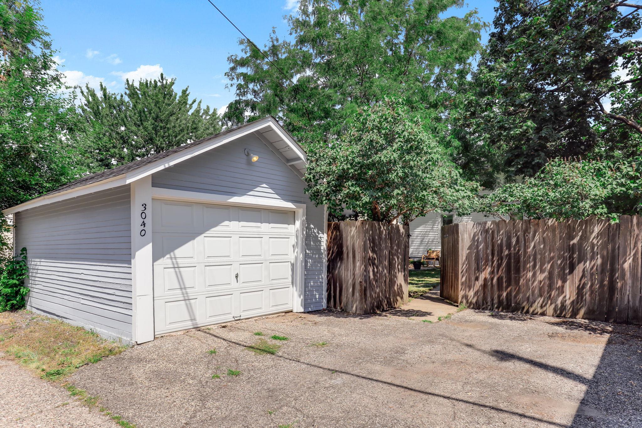 View of Residential at 3040 19th Avenue, Minneapolis MN 55407, Minneapolis (28 of 29) - Mike Wilen | Minnesota Team Real Estate