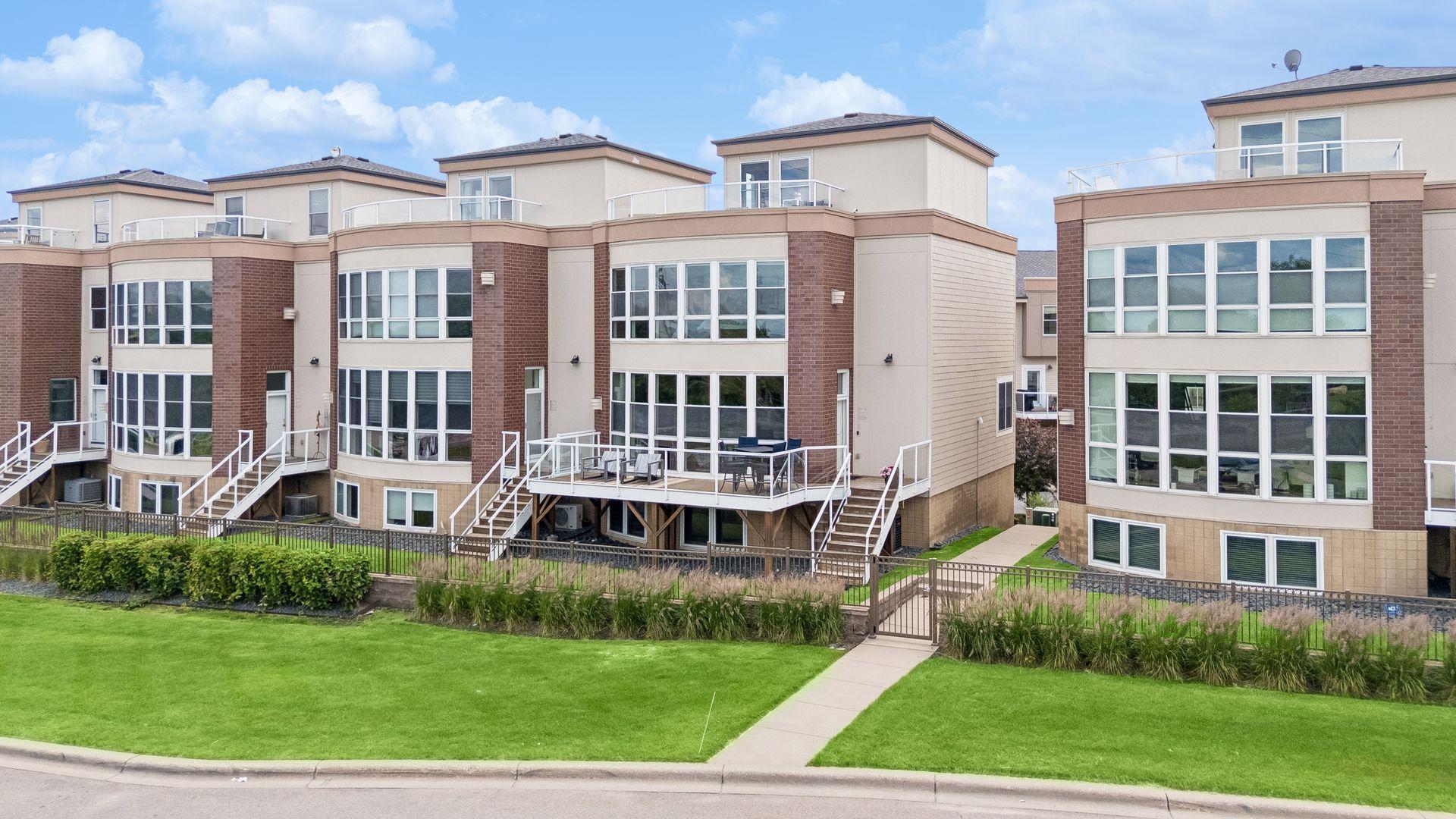 View of Residential at 2313 River Pointe Circle, Minneapolis MN 55411, Minneapolis (56 of 59) - Mike Wilen | Minnesota Team Real Estate
