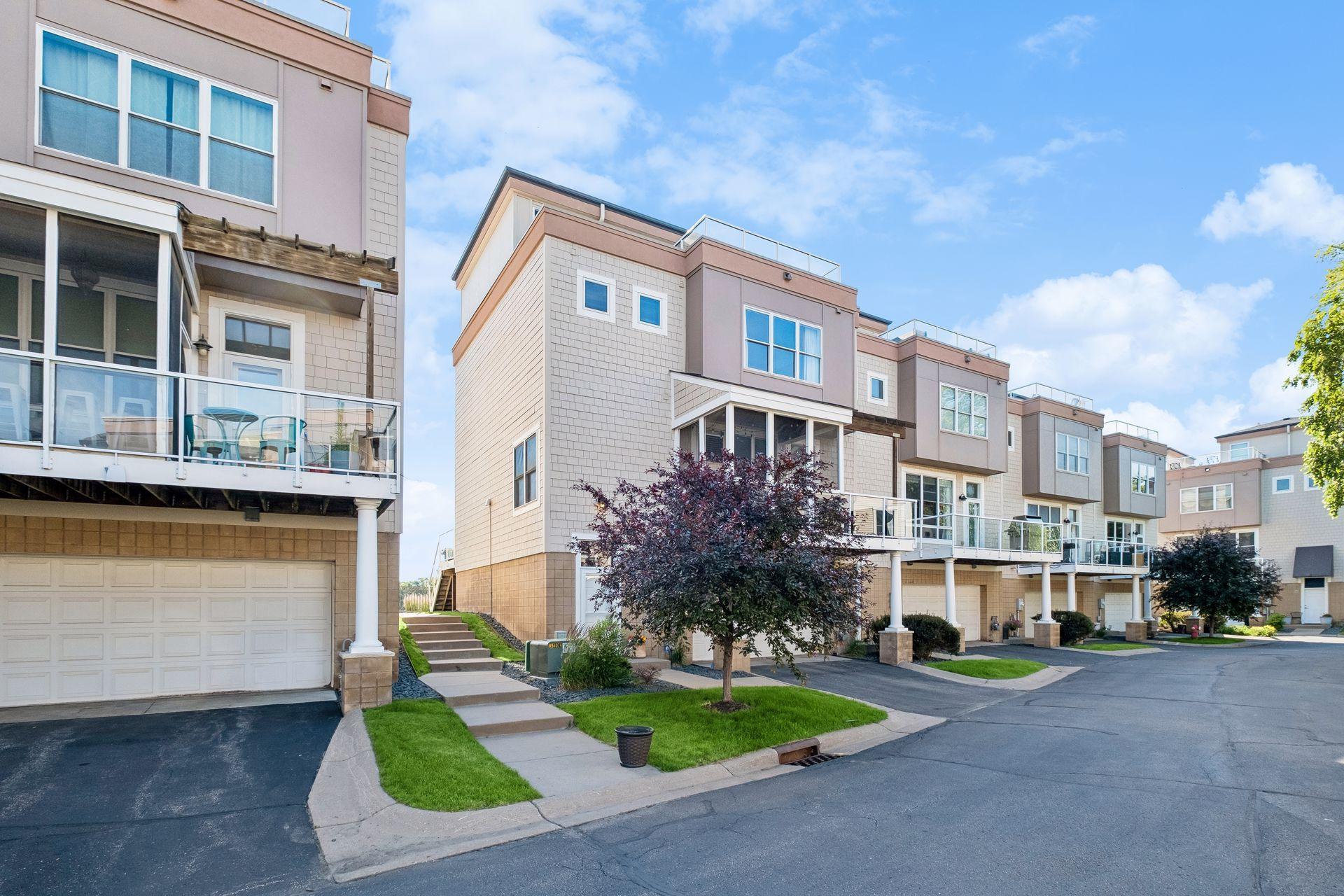 View of Residential at 2313 River Pointe Circle, Minneapolis MN 55411, Minneapolis (54 of 59) - Mike Wilen | Minnesota Team Real Estate