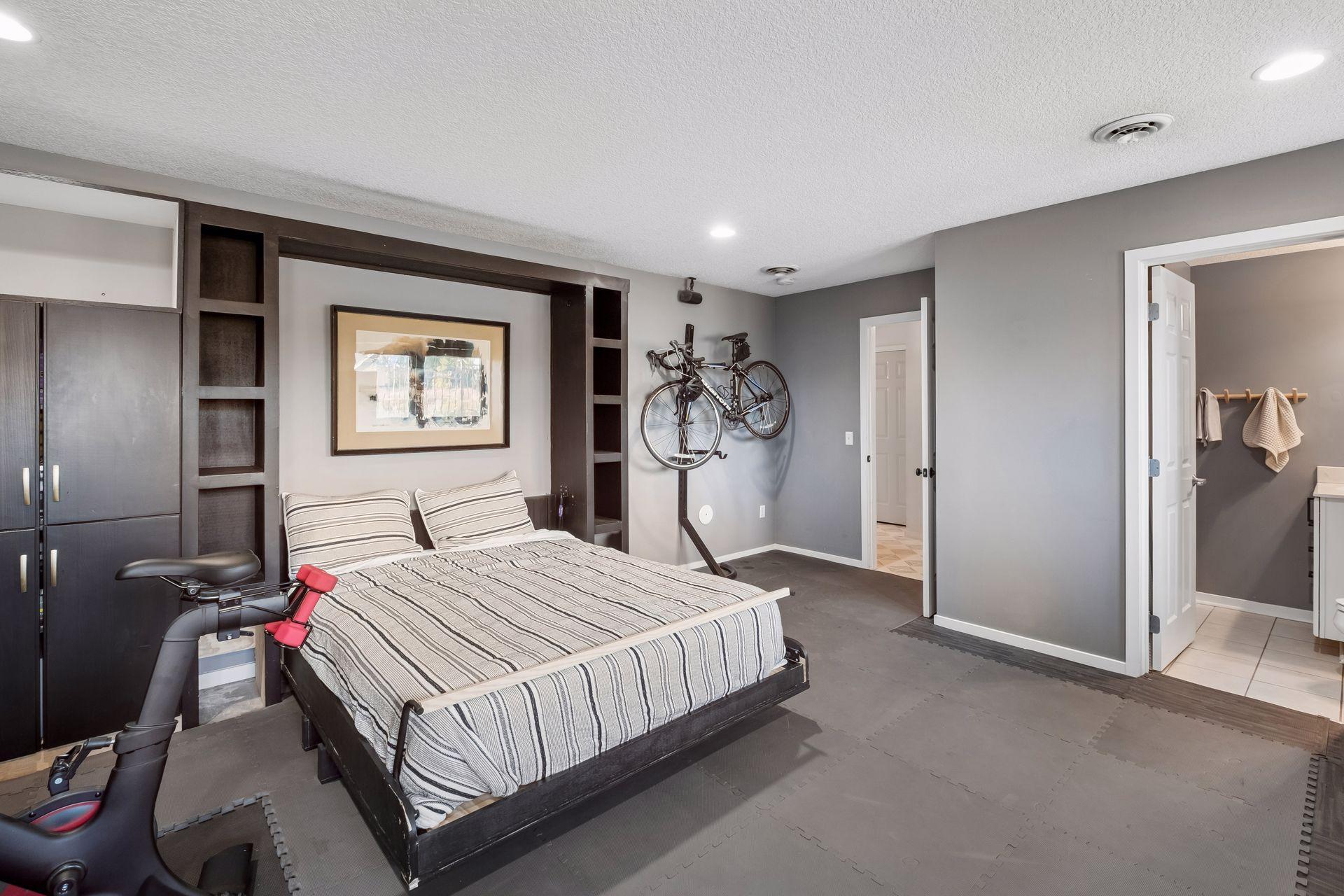 View of Residential at 2313 River Pointe Circle, Minneapolis MN 55411, Minneapolis (48 of 59) - Mike Wilen | Minnesota Team Real Estate